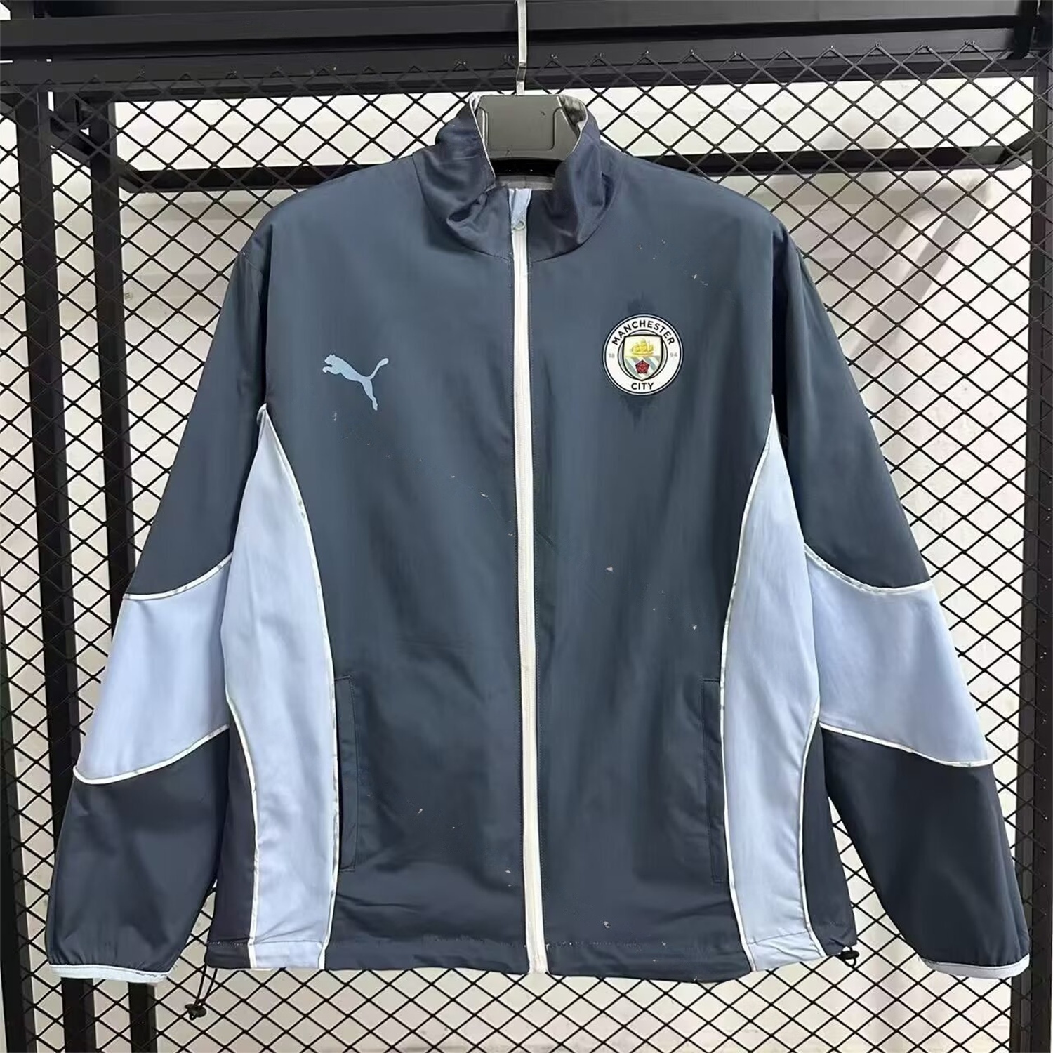 Manchester City 25-26 Double Sided Reversible Windbreaker - Deep Blue & White - UnitedFutballJersey