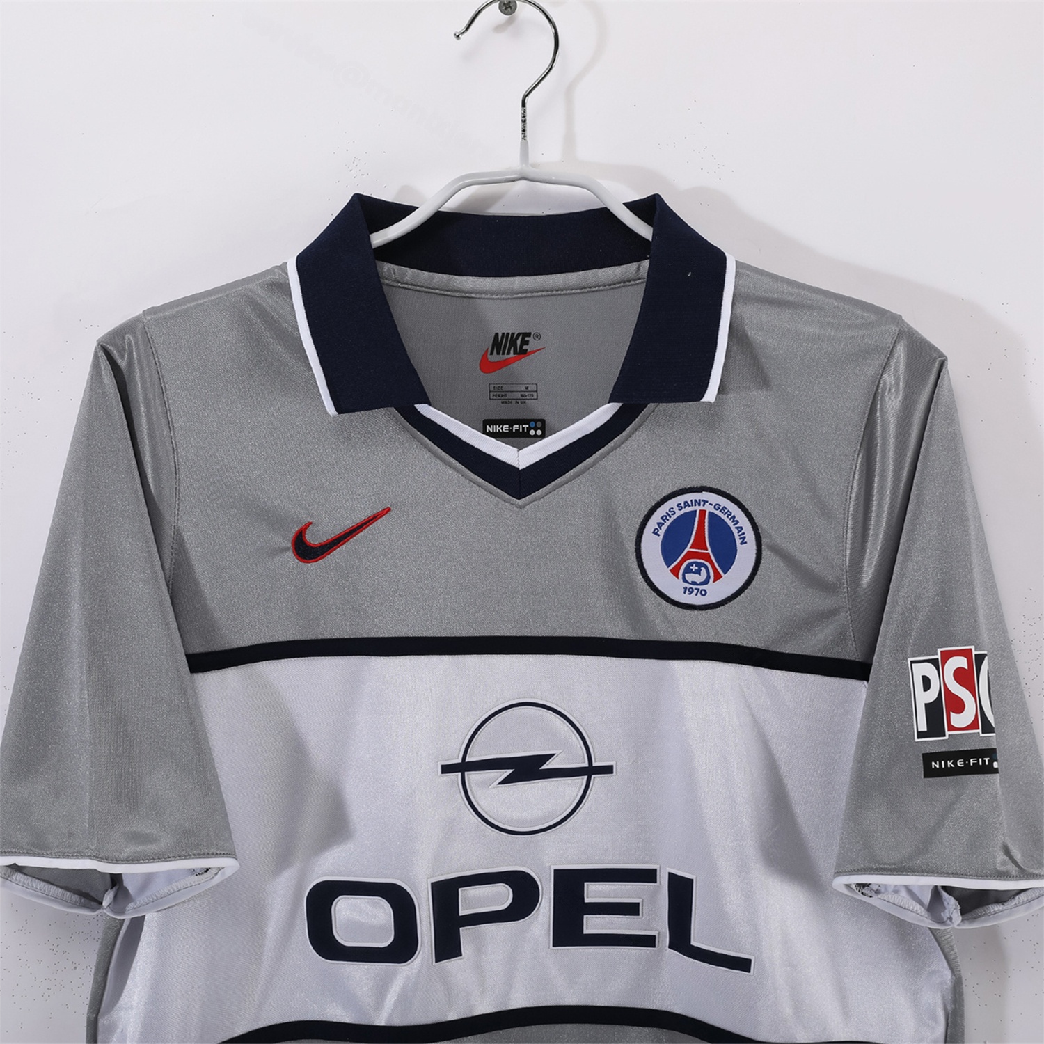 Retro Paris Saint-Germain PSG 2000-01 Away Jersey - UnitedFutballJersey