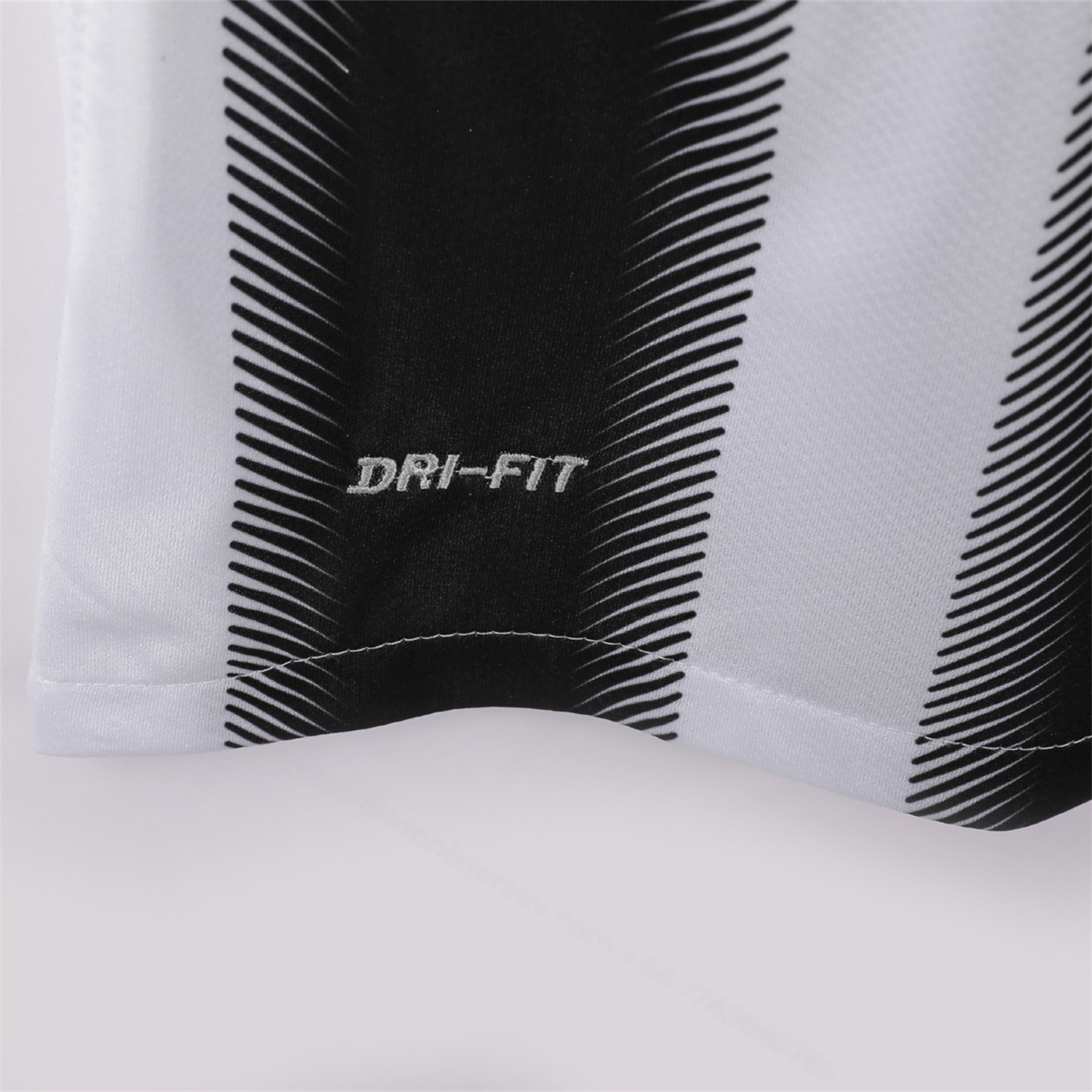Retro Juventus 2011-12 Home Jersey - UnitedFutballJersey