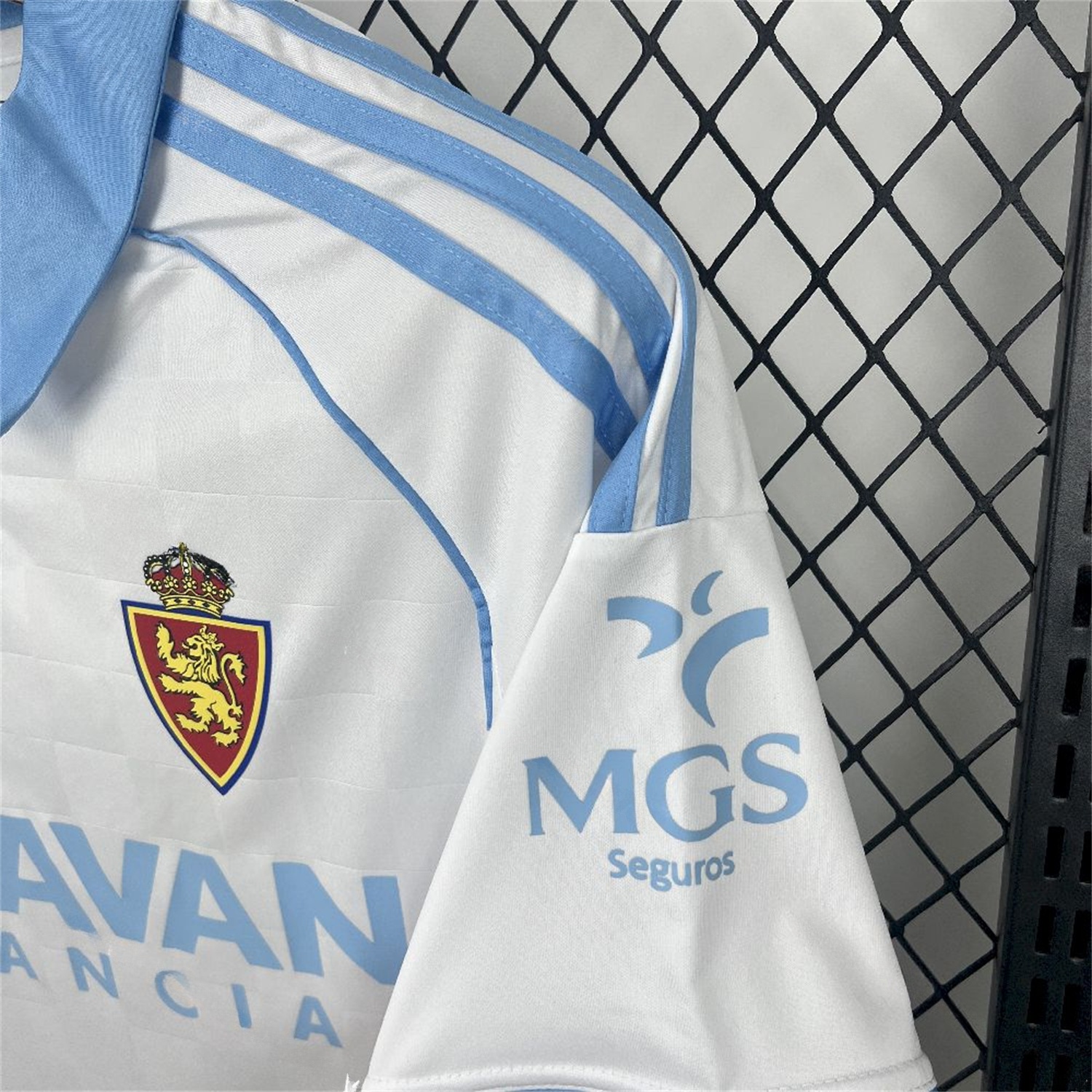 Real Zaragoza 25-26 Home Jersey - Fans Version - UnitedFutballJersey