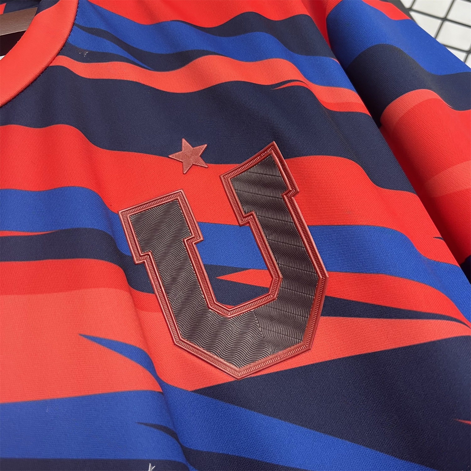 Universidad de Chile 25-26 Red Training Jersey - Fans Version - UnitedFutballJersey
