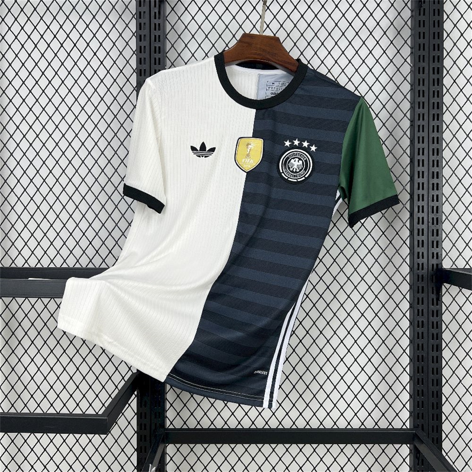 Germany 25-26 White And Black Special Jersey - Fans Version - UnitedFutballJersey