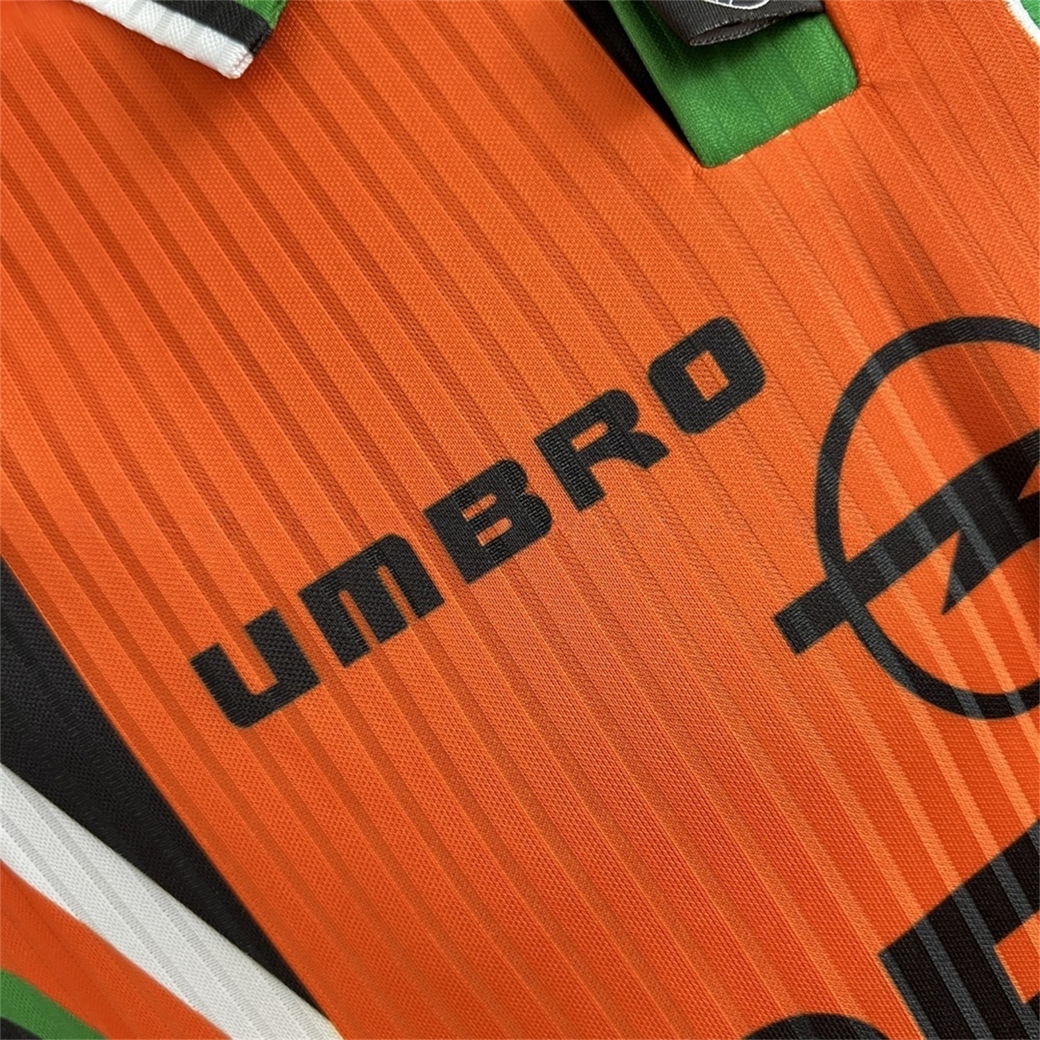 Retro Ireland 1996-97 Away Orange Jersey - UnitedFutballJersey