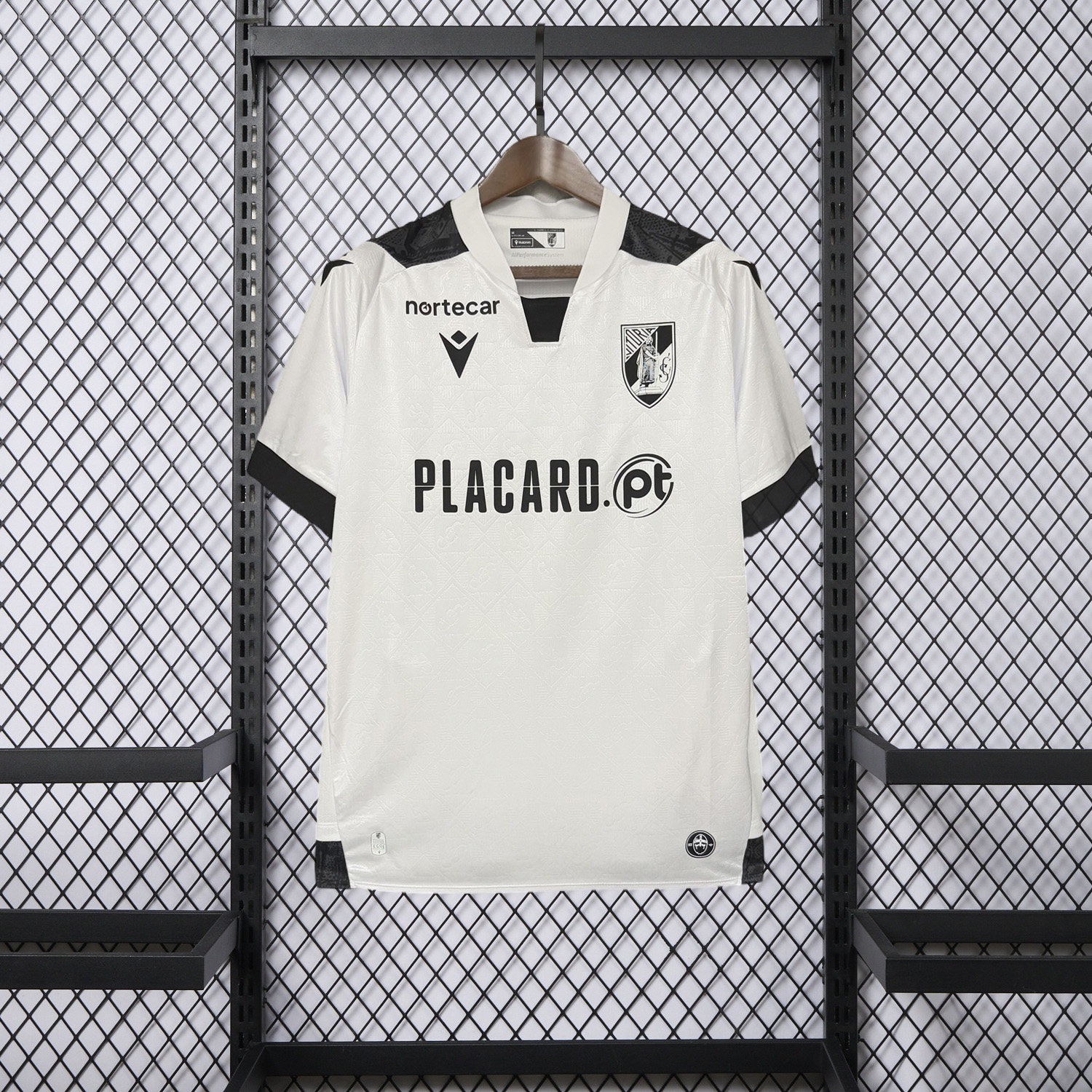 Guimaraes 25-26 Home Jersey - Fans Version - UnitedFutballJersey