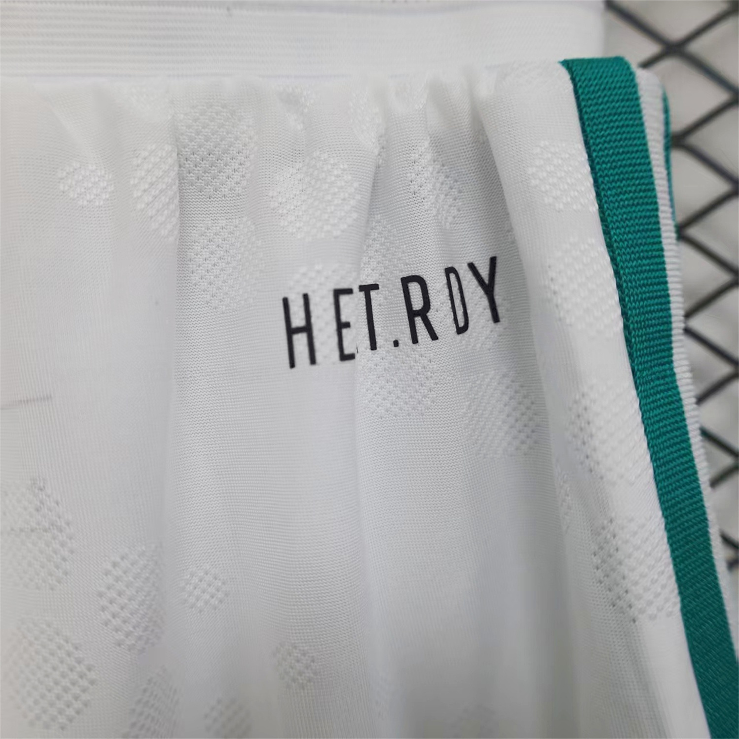 Liver.pool 25-26 Third White Shorts - Player Version - UnitedFutballJersey