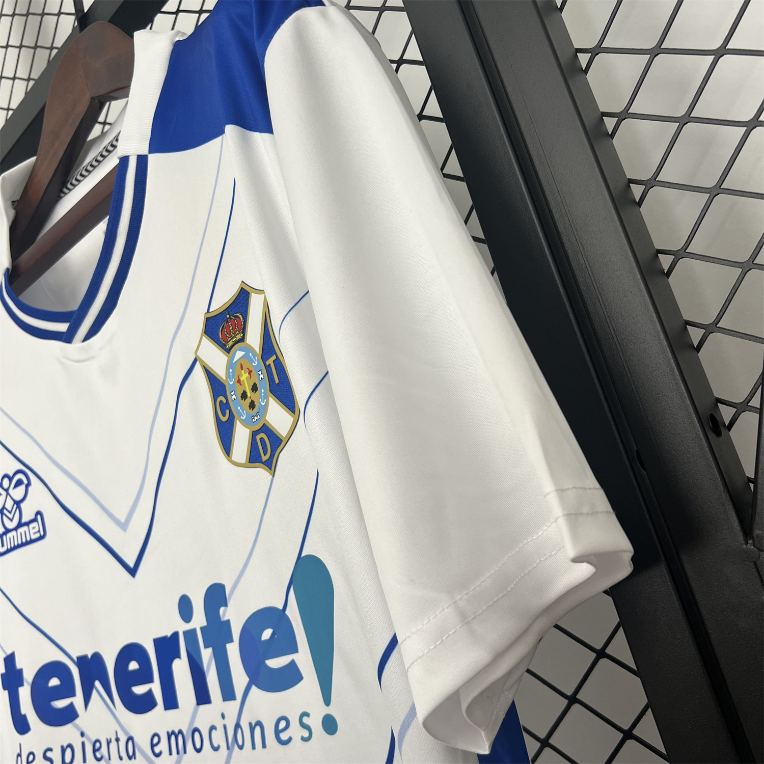 Tenerife 25-26 Home Jersey - Fans Version - UnitedFutballJersey