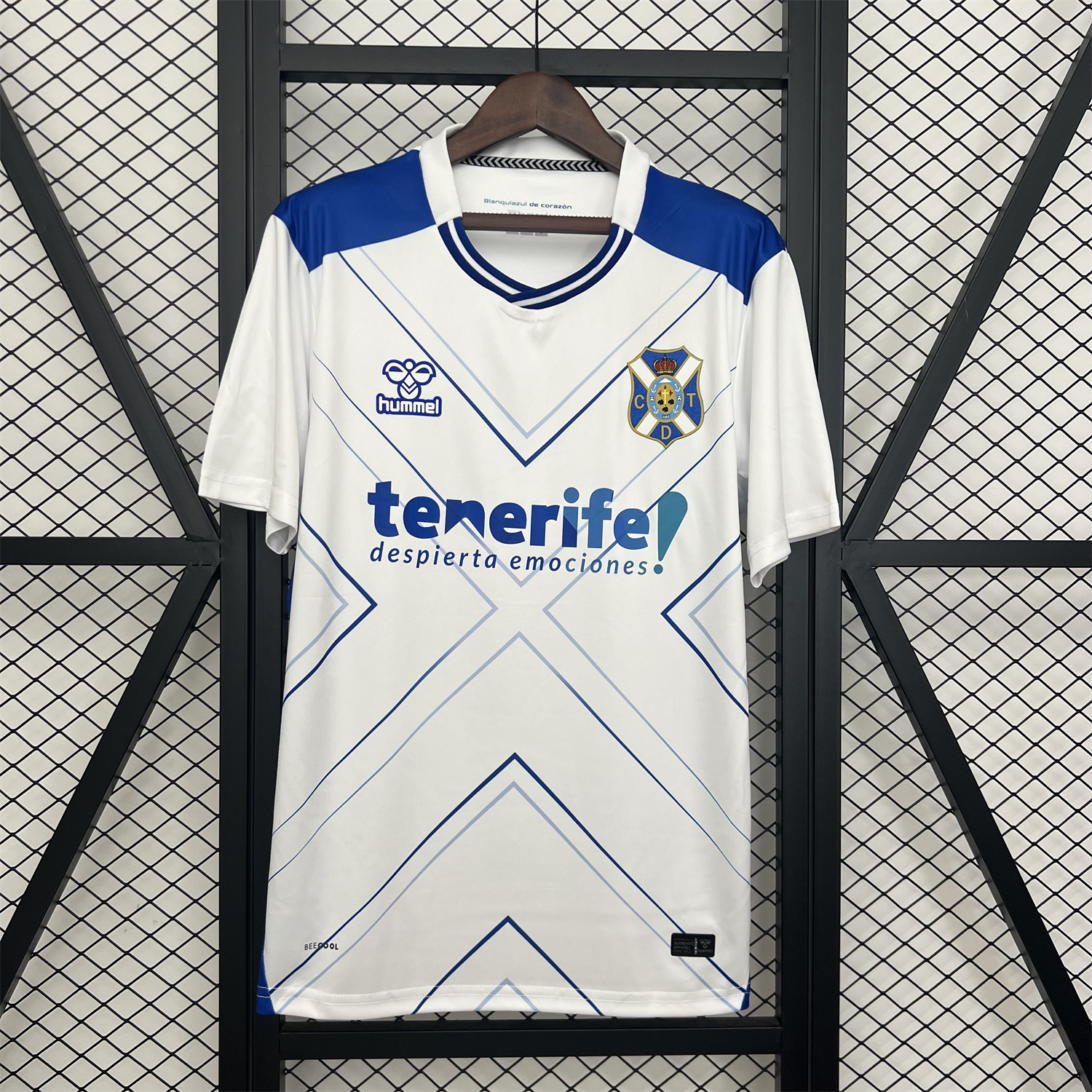 Tenerife 25-26 Home Jersey - Fans Version - UnitedFutballJersey