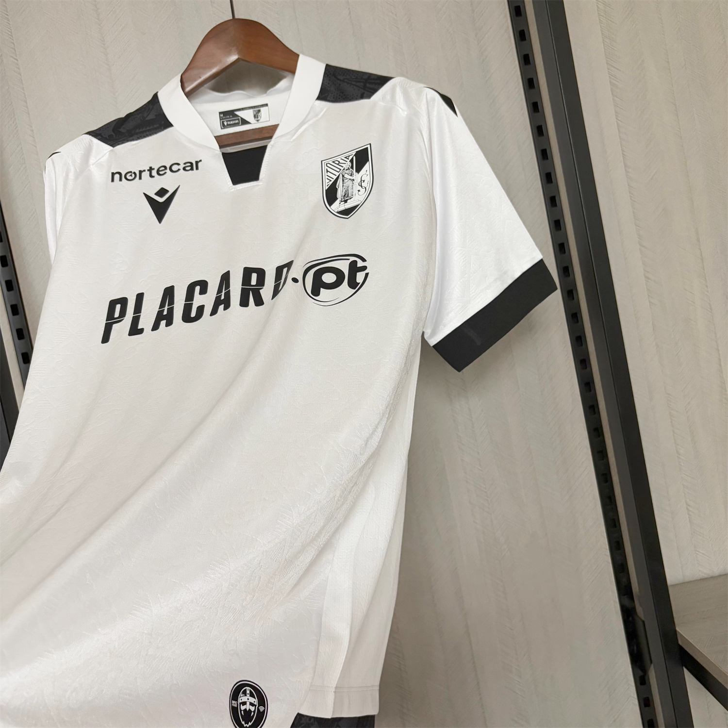 Guimaraes 25-26 Home Jersey - Fans Version - UnitedFutballJersey