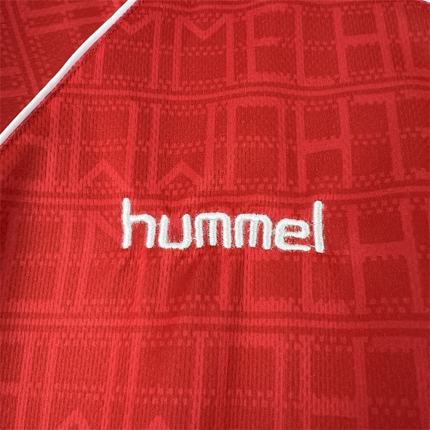 Retro Benfica 1990-91 Home Jersey - UnitedFutballJersey