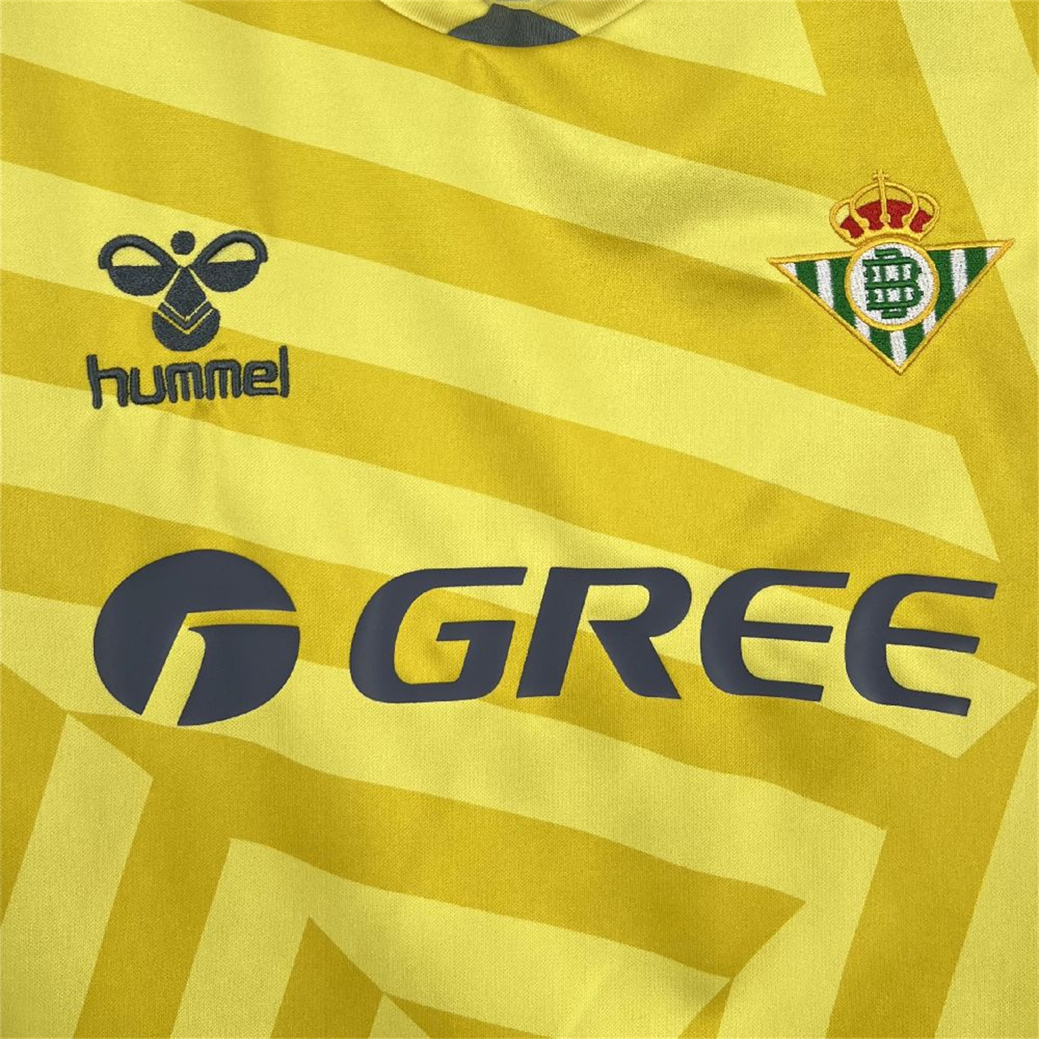 Real Betis 25-26 Yellow Goalkeeper Jersey - Fans Version - UnitedFutballJersey