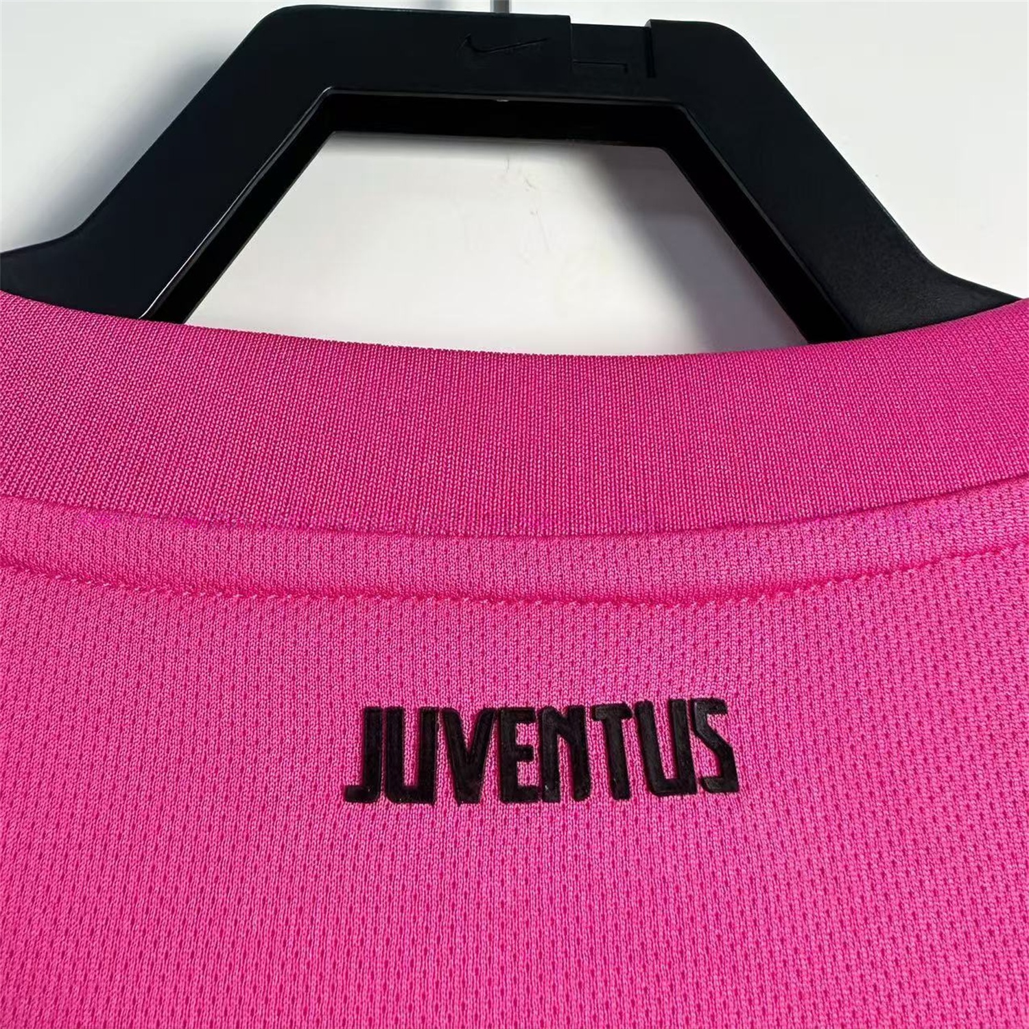 Retro Juventus 2011-12 Away Long Sleeves Jersey - UnitedFutballJersey