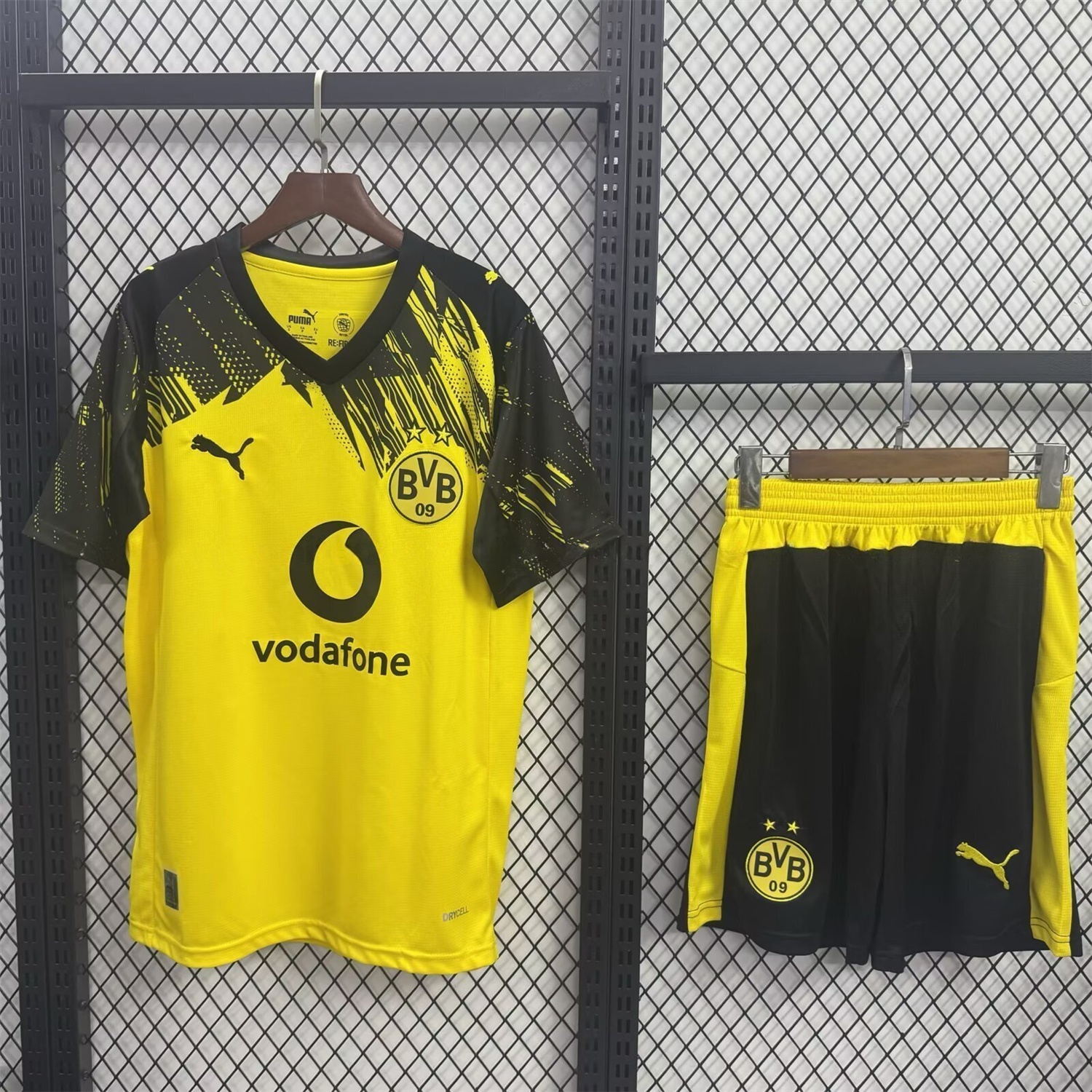 Dortmund 25-26 Home Kids Kit - UnitedFutballJersey