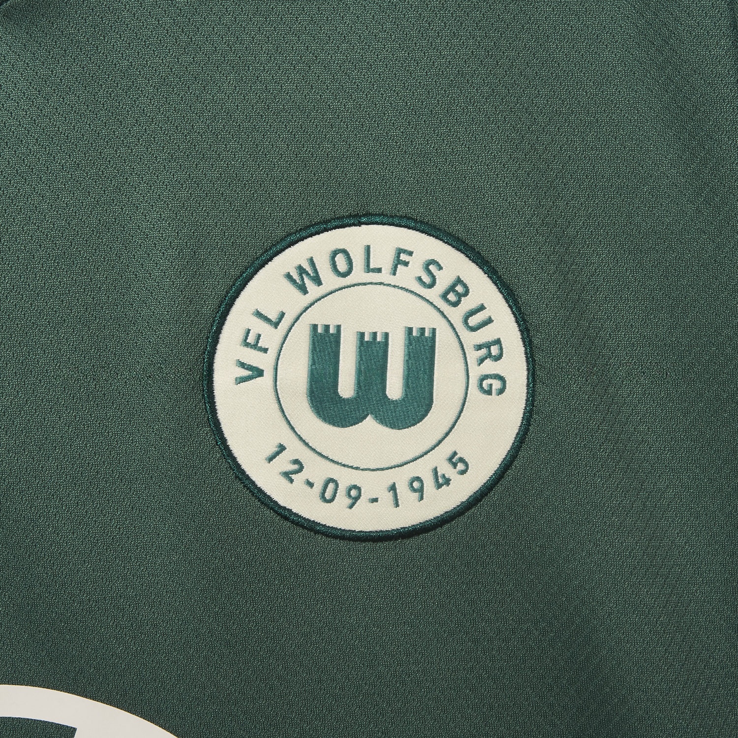 Wolfsburg 25-26 80th Anniversary Special Jersey - Fans Version - UnitedFutballJersey