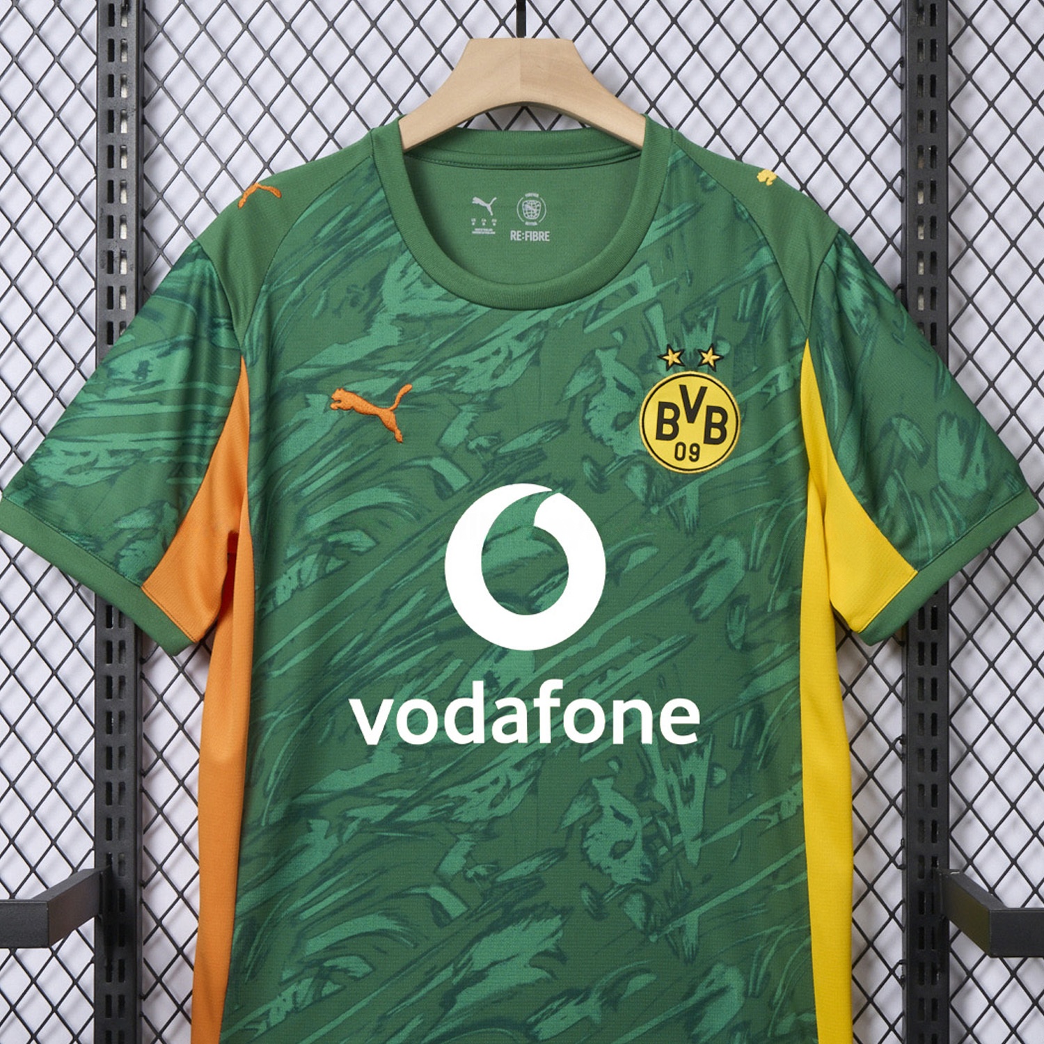 Dortmund 25-26 Green Goalkeeper Jersey - Fans Version - UnitedFutballJersey
