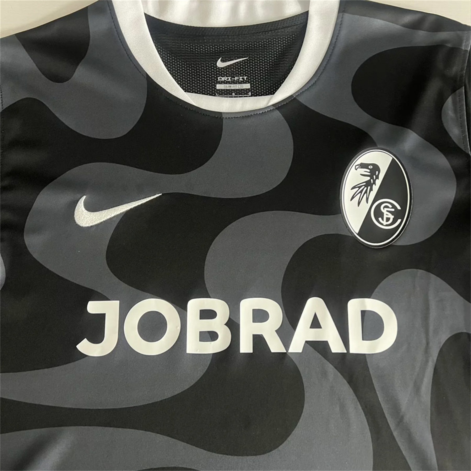 SC Freiburg 25-26 Away Jersey - Fans Version - UnitedFutballJersey