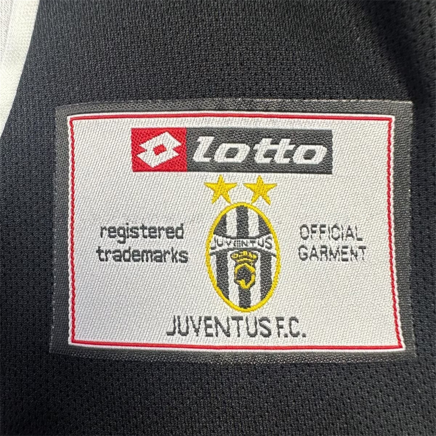 Retro Juventus 2002-03 European Home Long Sleeves Jersey - UnitedFutballJersey