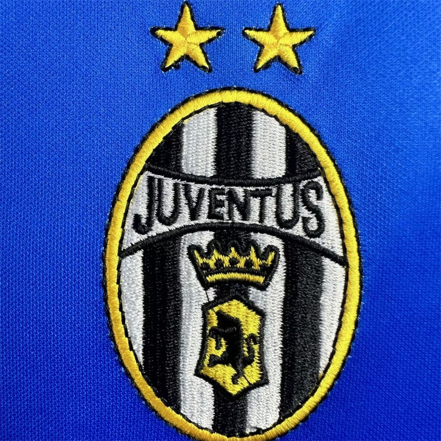 Retro Juventus 1999-00 Away Long Sleeves Jersey - UnitedFutballJersey