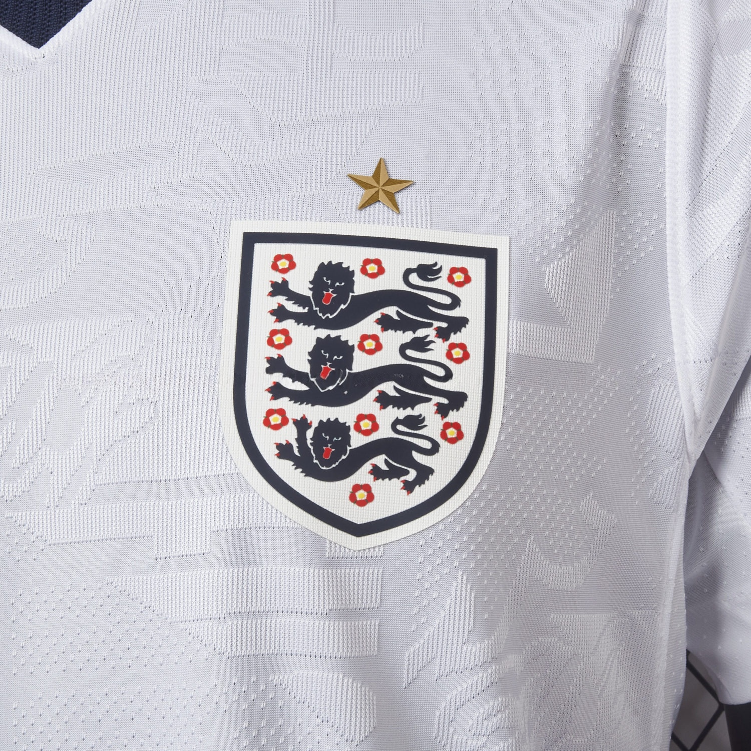 England 25-26 Home (Informal-release Version) Jersey - Player Version - UnitedFutballJersey
