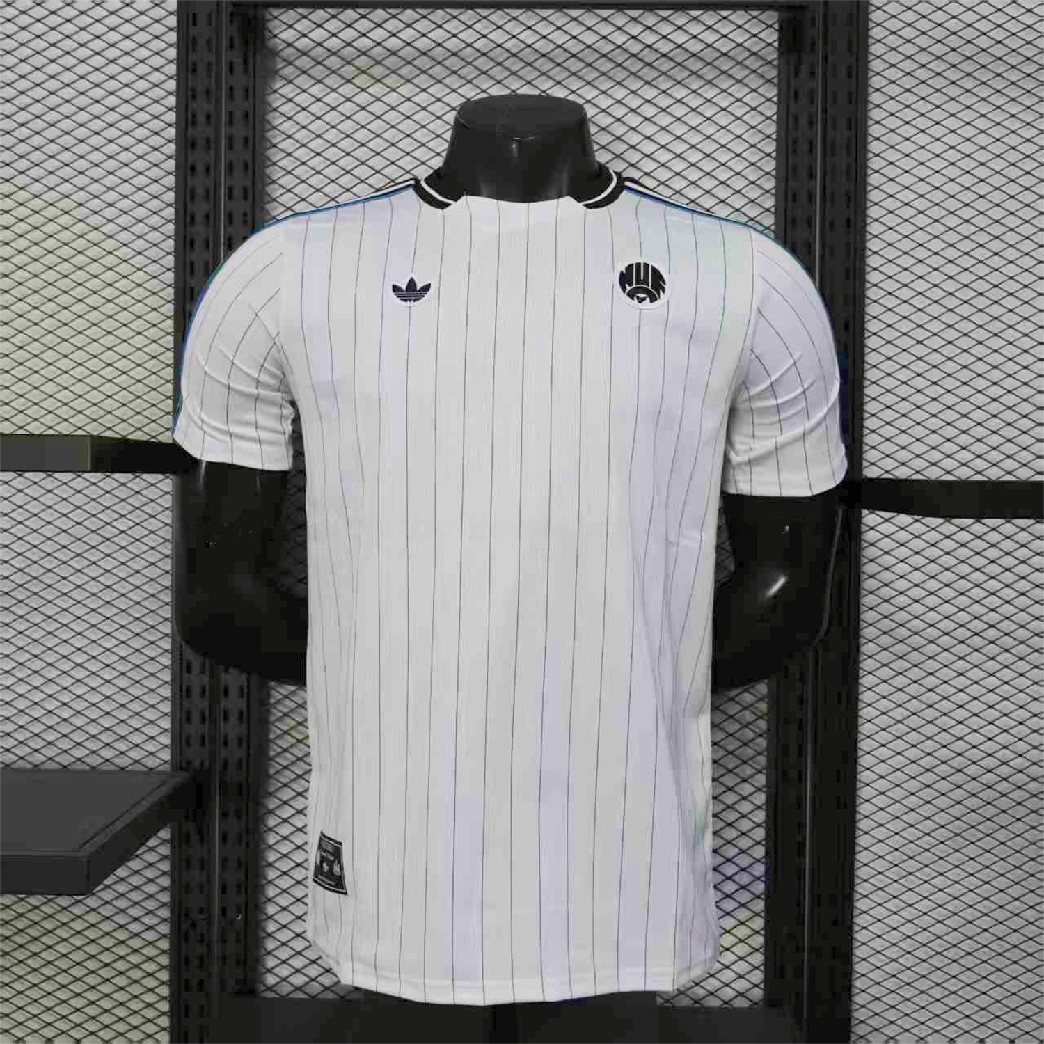 Newcastle United 25-26 Icon Range Travel Special Edition White Jersey - Player Version - UnitedFutballJersey