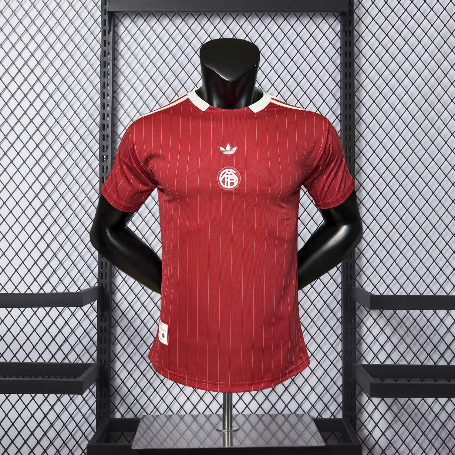 Bayern Munich 25-26 Trefoil Red And White Travel Jersey - Player Version - UnitedFutballJersey