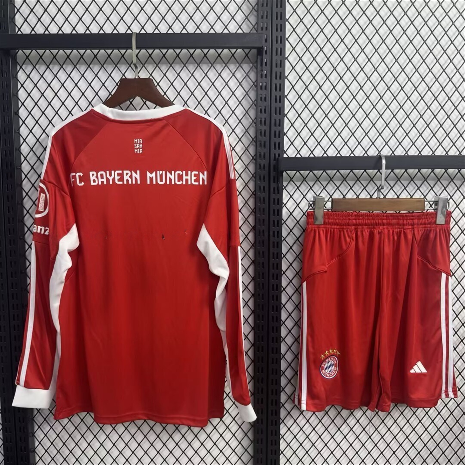 Bayern Munich 25-26 Home Long Sleeves Kids Kit - UnitedFutballJersey