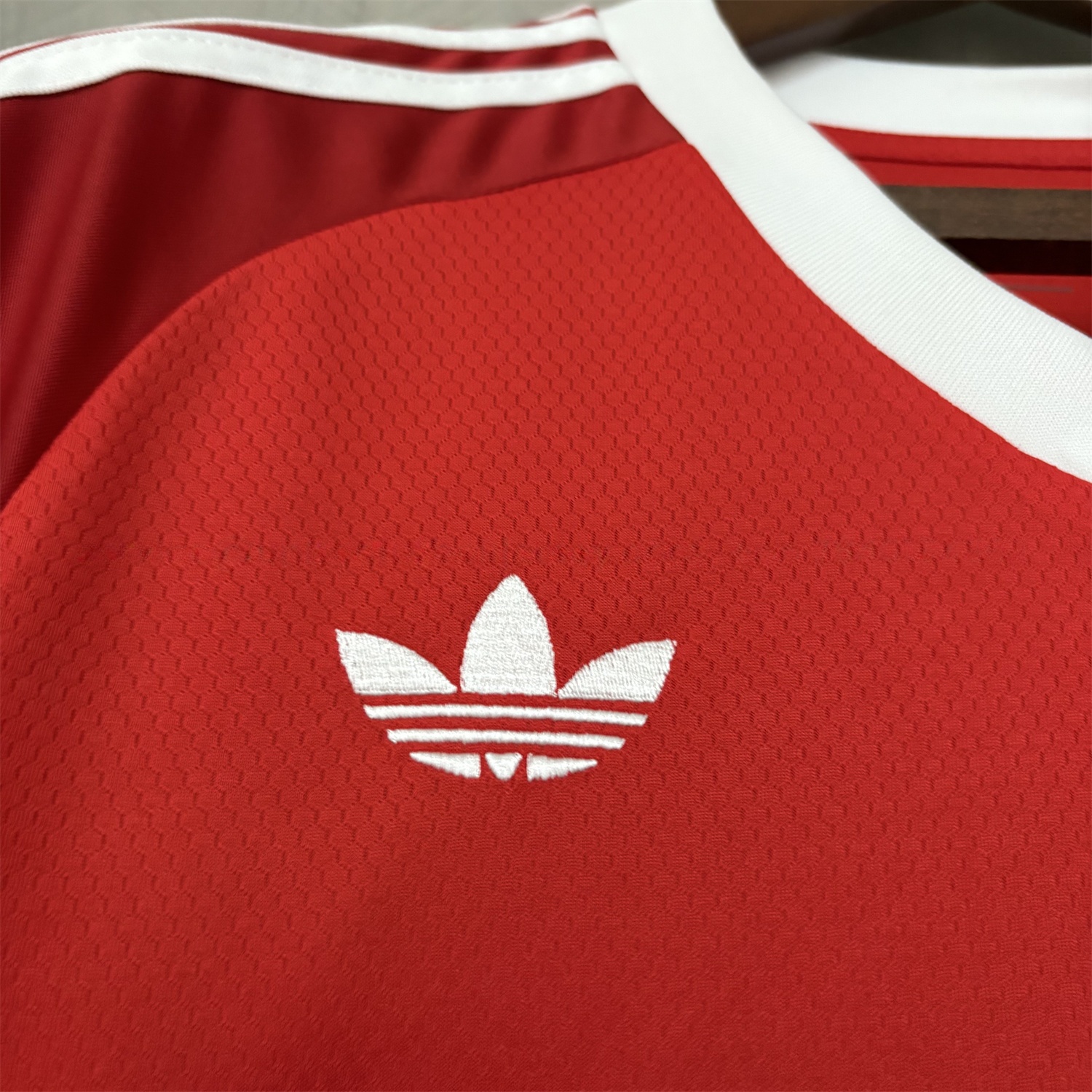 Flamengo 25-26 White Lines Red Special Jersey - Fans Version - UnitedFutballJersey