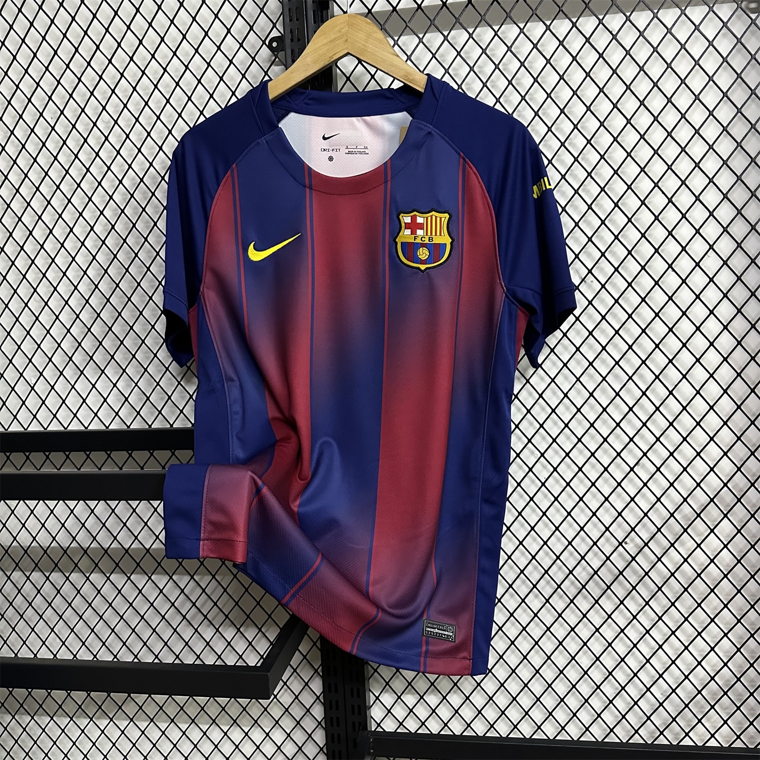 Barcelona 25-26 Home Unsponsored Jersey - Fans Version - UnitedFutballJersey