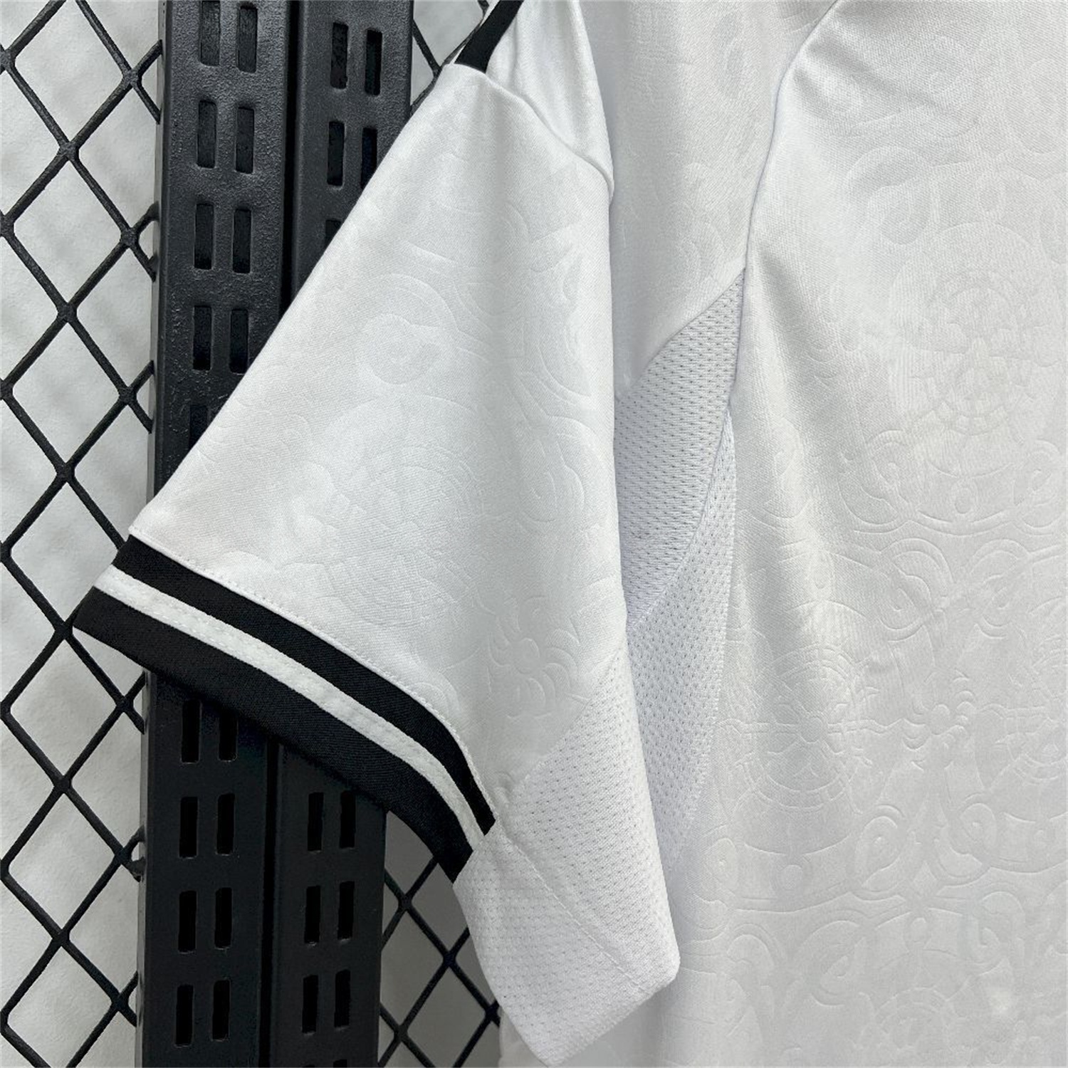 Fulham 25-26 Home White Jersey - Fans Version - UnitedFutballJersey