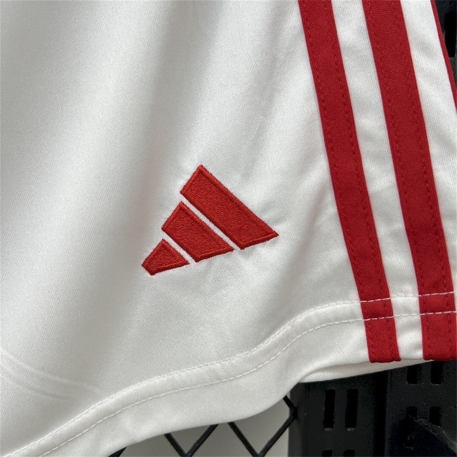 Lyon 25-26 Home White Shorts - Fans Version - UnitedFutballJersey