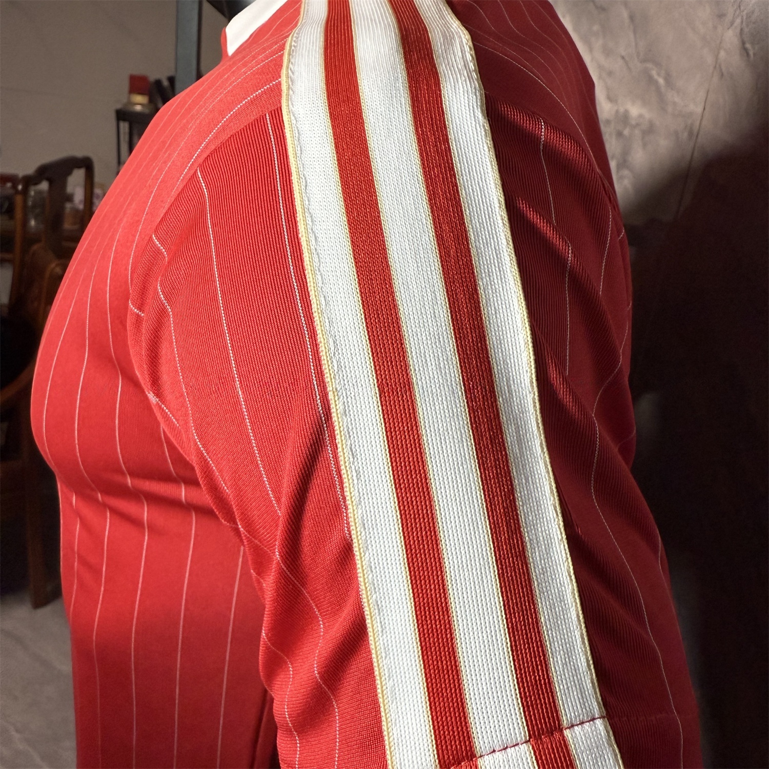 Bayern Munich 25-26 Trefoil Red And White Travel Jersey - Player Version - UnitedFutballJersey