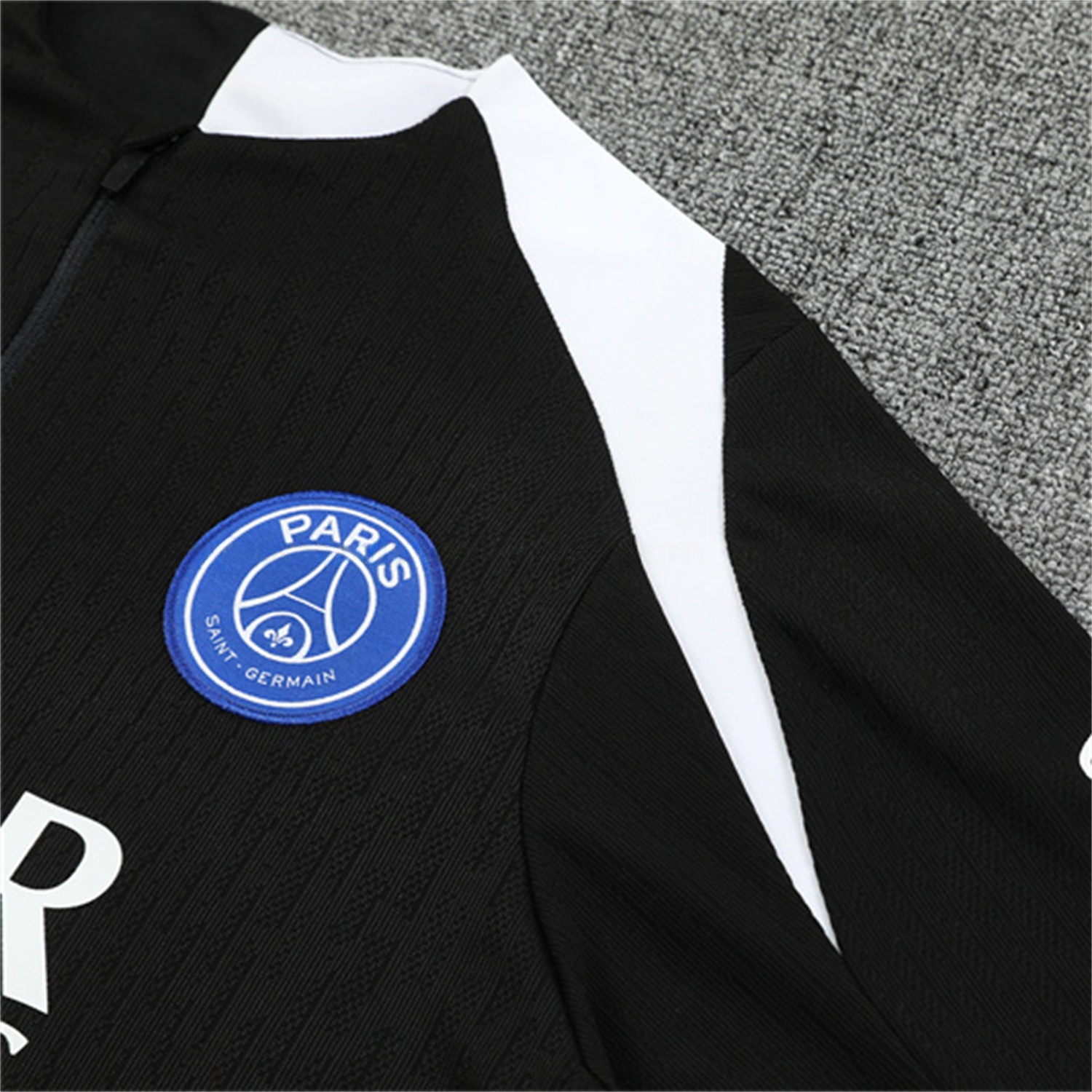 Paris Saint-Germain PSG 25-26 Kids Long Sleeve Training Set - Player Version - Black Top and Black Pants - UnitedFutballJersey