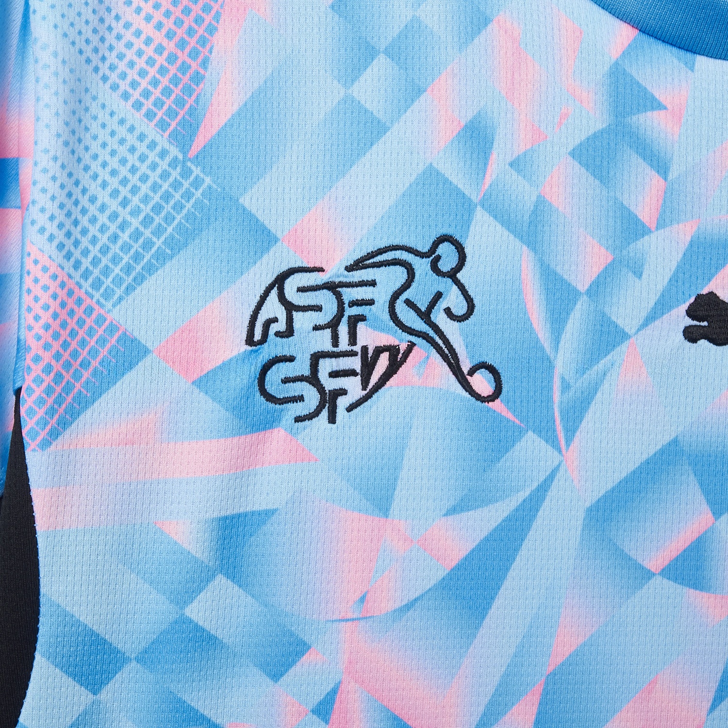 Switzerland 25-26 Away (Informal-release Version) Jersey - Fans Version - UnitedFutballJersey