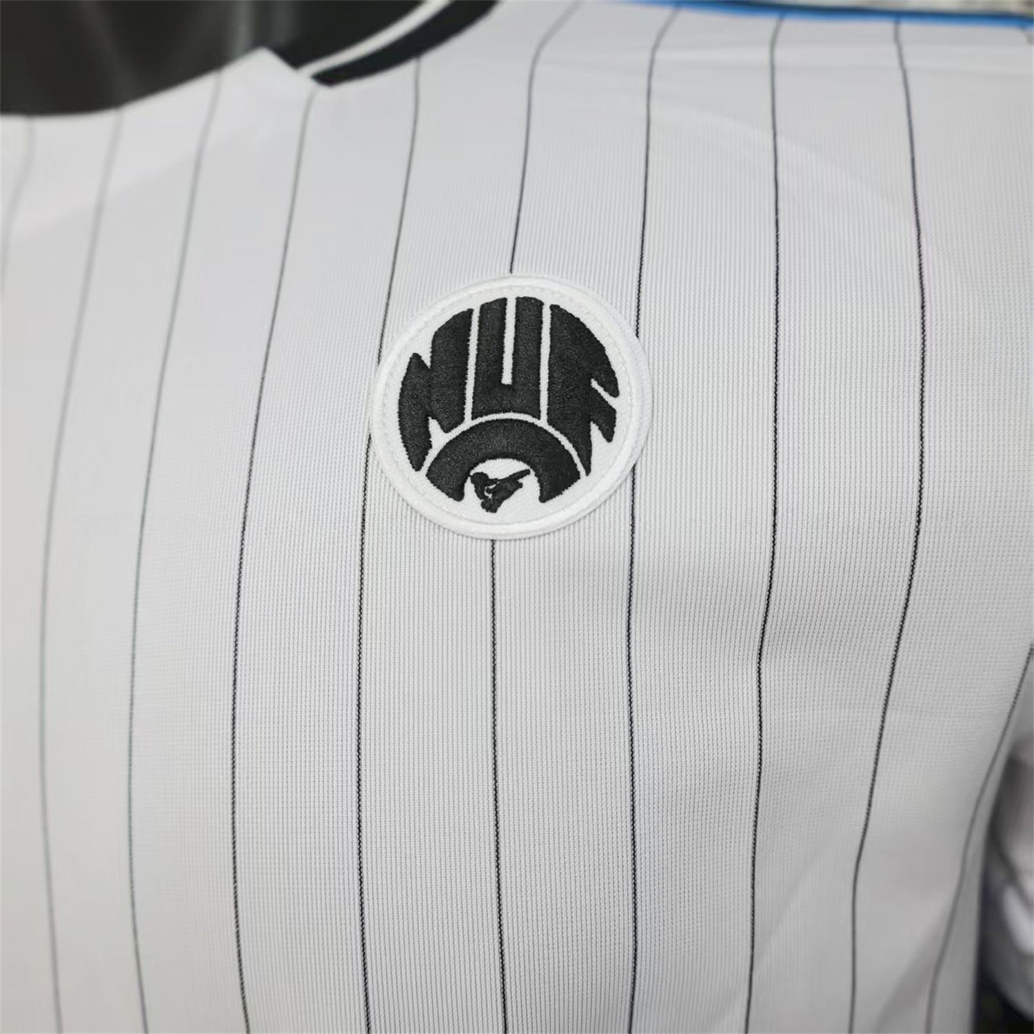 Newcastle United 25-26 Icon Range Travel Special Edition White Jersey - Player Version - UnitedFutballJersey