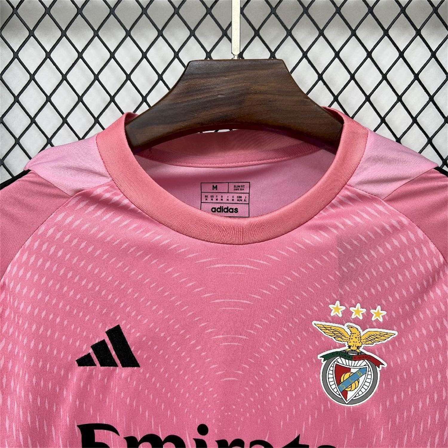 Benfica 25-26 Pink Goalkeeper Jersey - Fans Version - UnitedFutballJersey