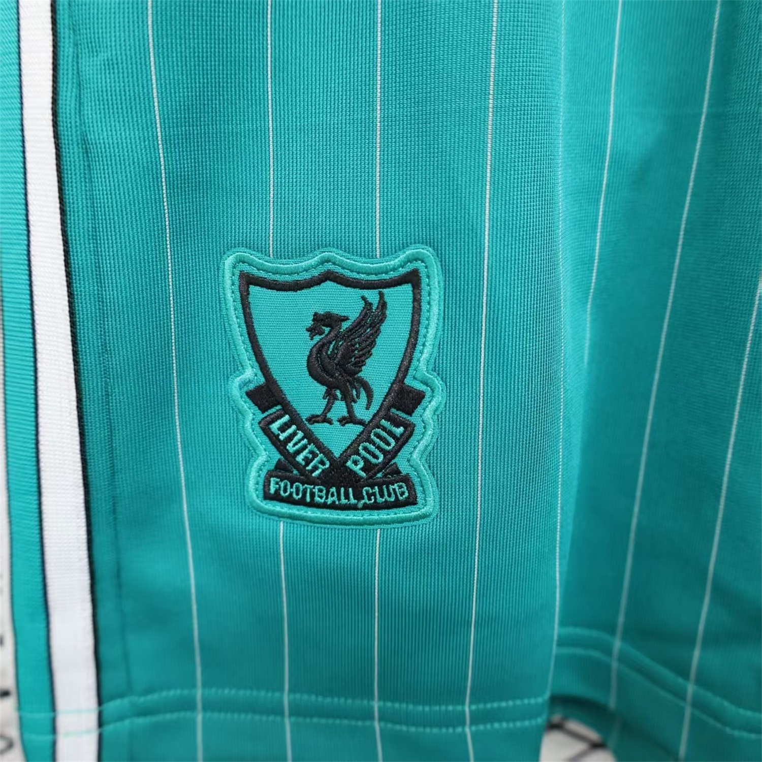 Liver.pool 25-26 Trefoil Cyan Travel Shorts - Player Version - UnitedFutballJersey