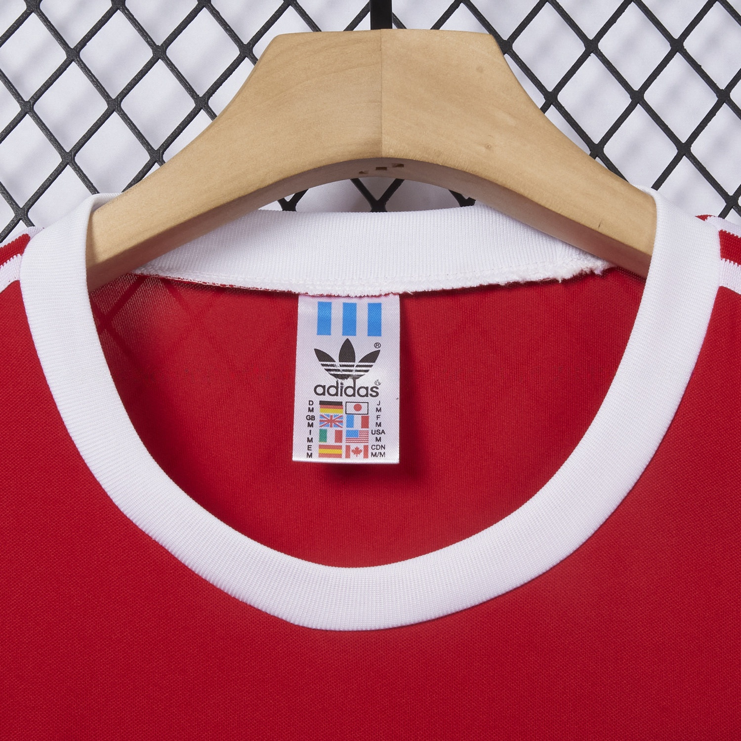 Retro 1. FC Köln 1977-78 Home Red Jersey - UnitedFutballJersey