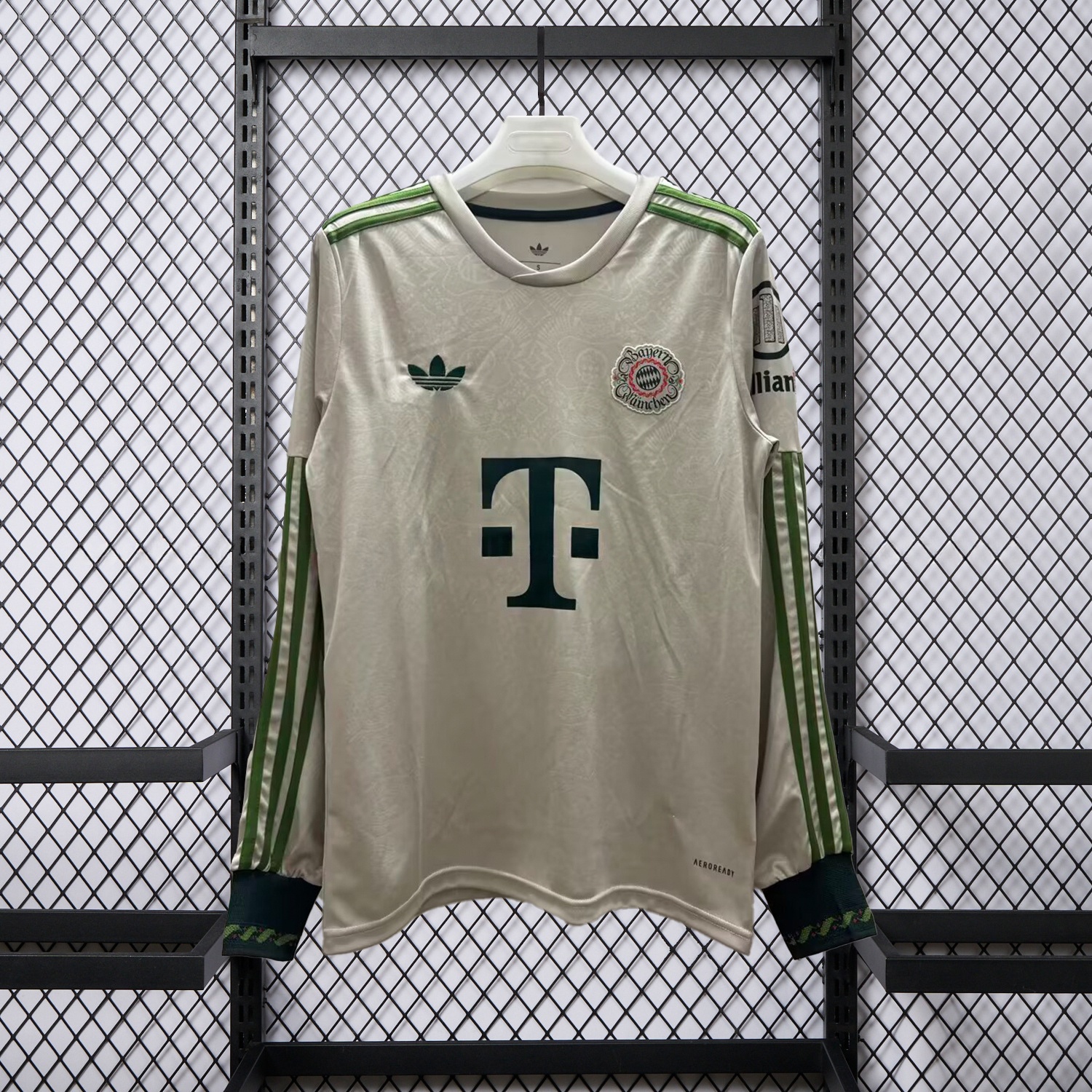 Bayern Munich 25-26 Oktoberfest Long Sleeves Jersey - Fans Version - UnitedFutballJersey