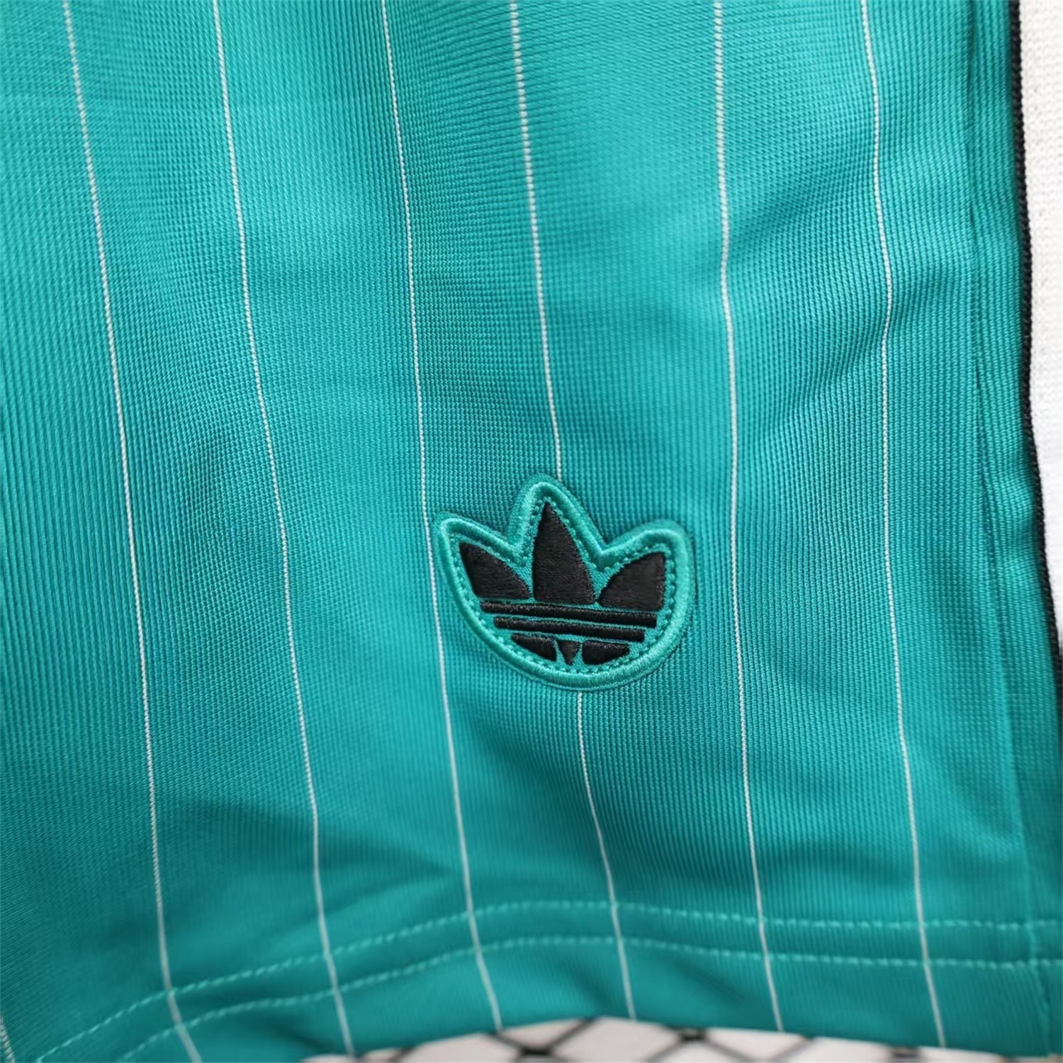 Liver.pool 25-26 Trefoil Cyan Travel Shorts - Player Version - UnitedFutballJersey