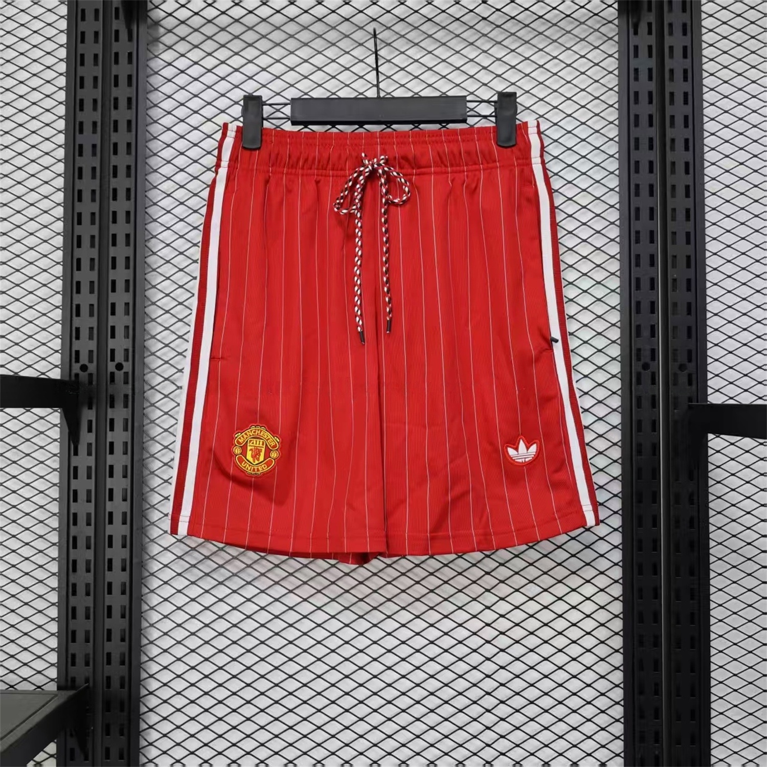 Manchester United 25-26 Trefoil Red Travel Shorts - Player Version - UnitedFutballJersey