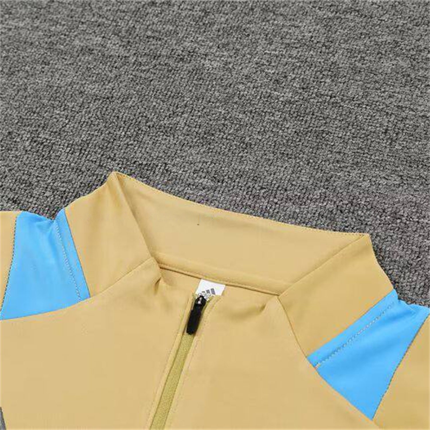 Argentina 25-26 Kids Long Sleeve Training Set - Gold Top and Grey Pants - UnitedFutballJersey