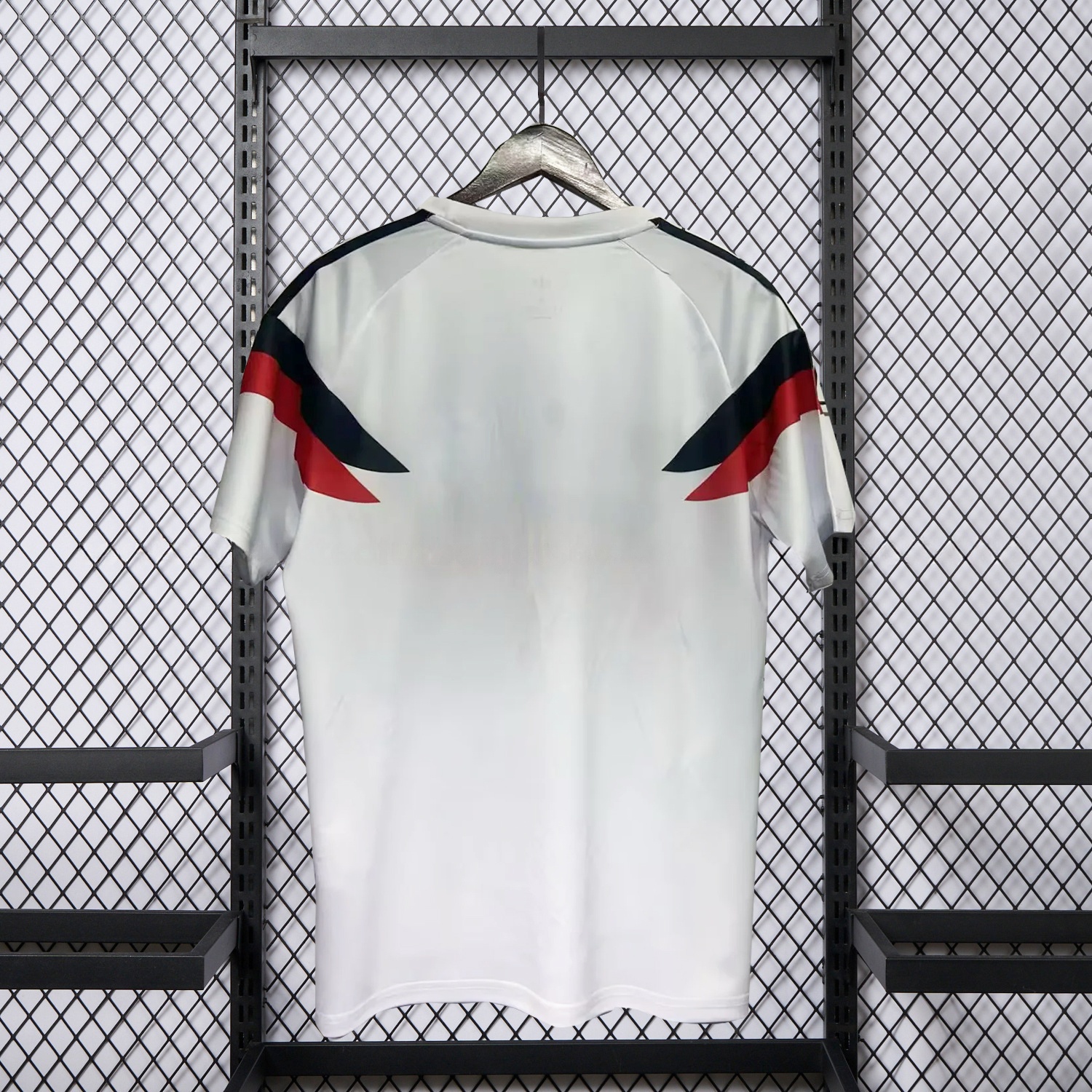 Colo Colo 25-26 Retro Style White Jersey - Fans Version - UnitedFutballJersey
