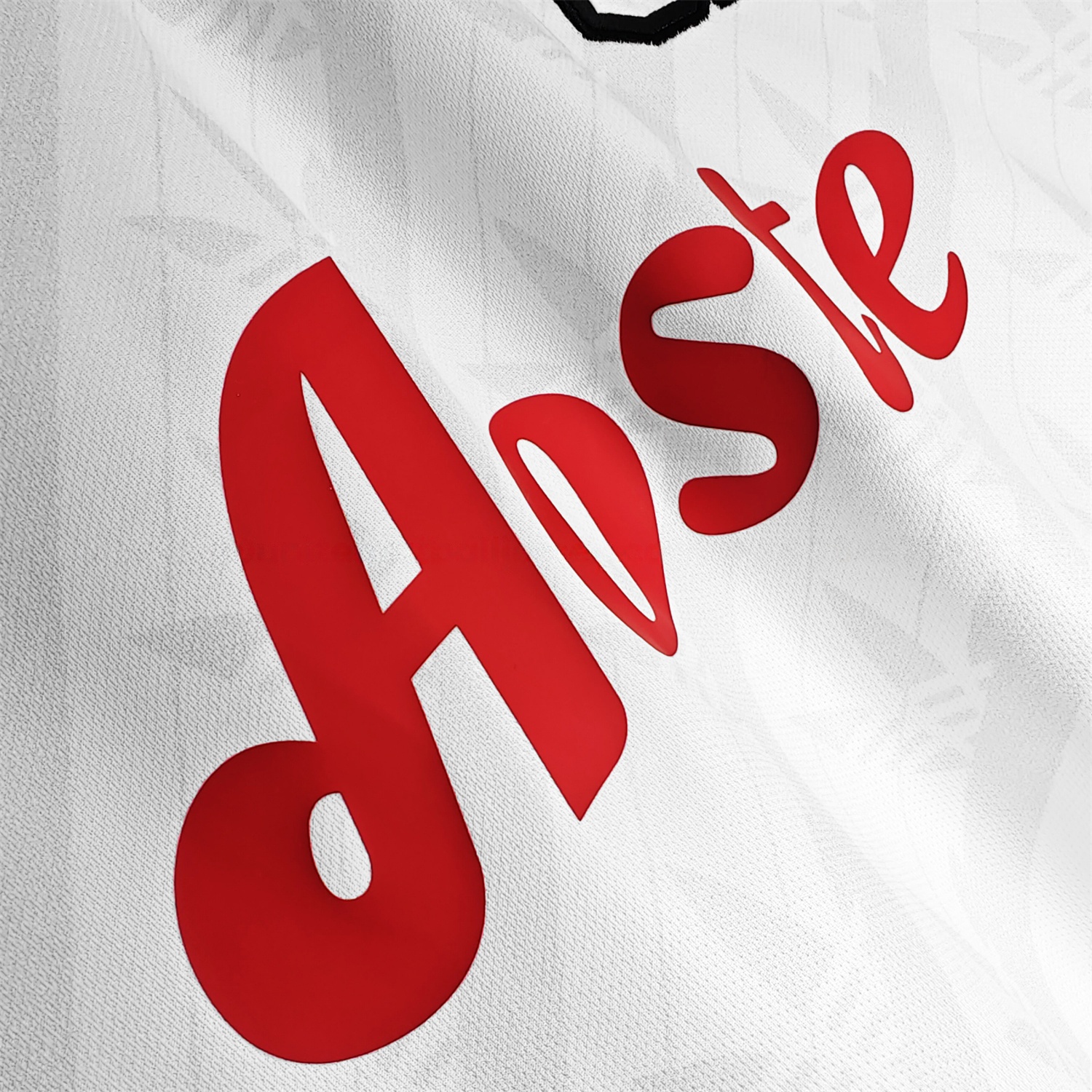 Retro Lyon 1995-96 Home Jersey - UnitedFutballJersey
