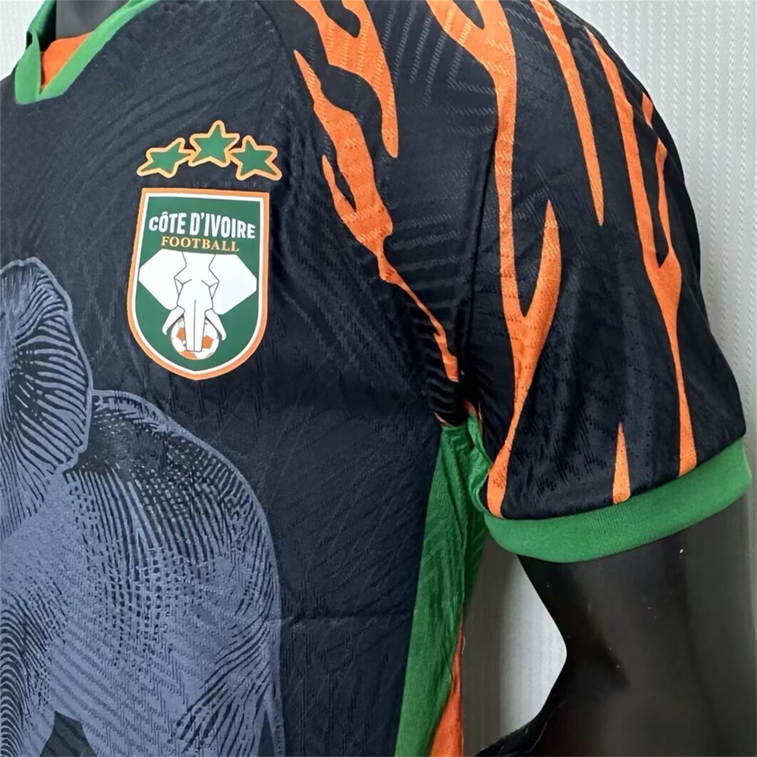 Ivory Coast 25-26 Elephant And Kid Black Jersey - Player Version - UnitedFutballJersey