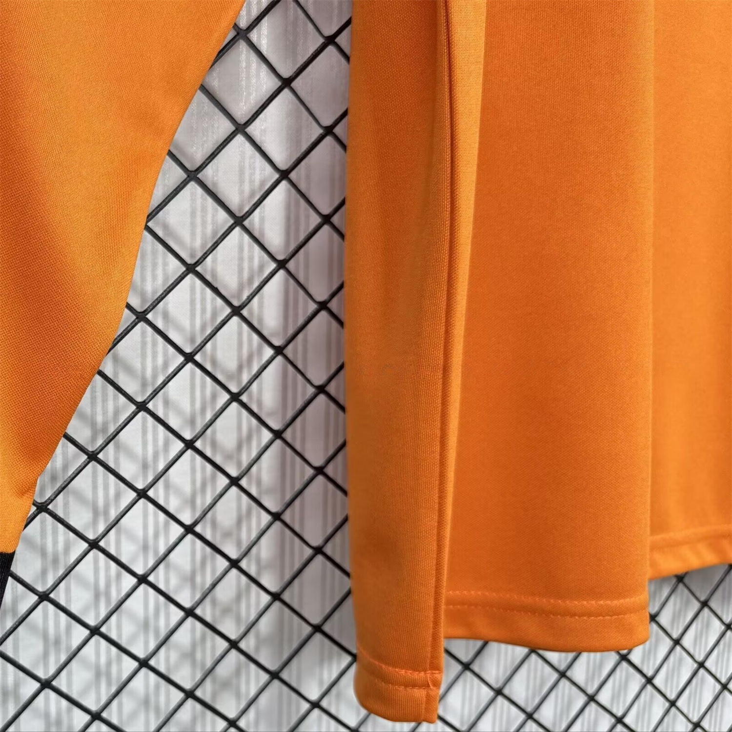 Retro Wolverhampton Wanderers Wolves 1979-82 Home Long Sleeves Jersey - Fans Version - UnitedFutballJersey