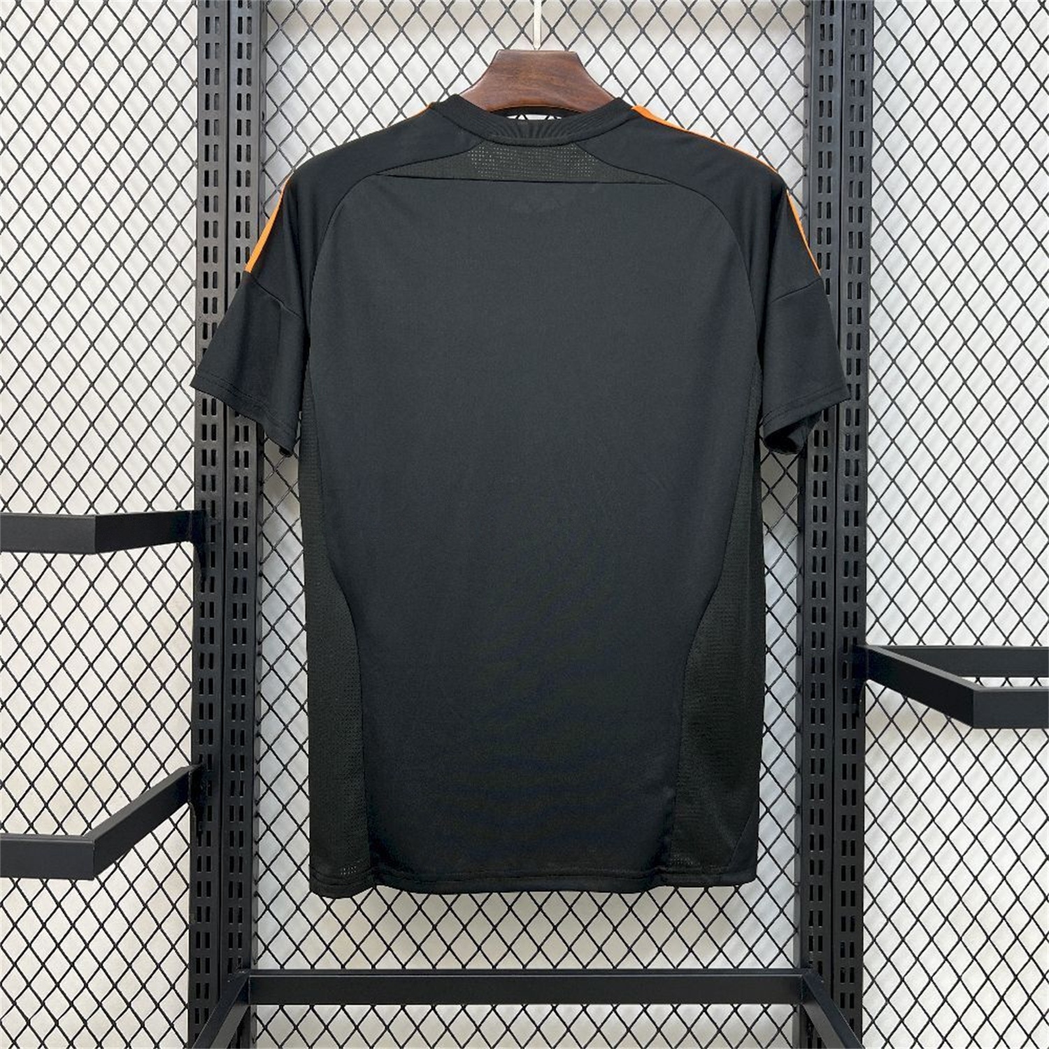 Arsenal 25-26 Gold Lines Black Training Jersey - Fans Version - UnitedFutballJersey