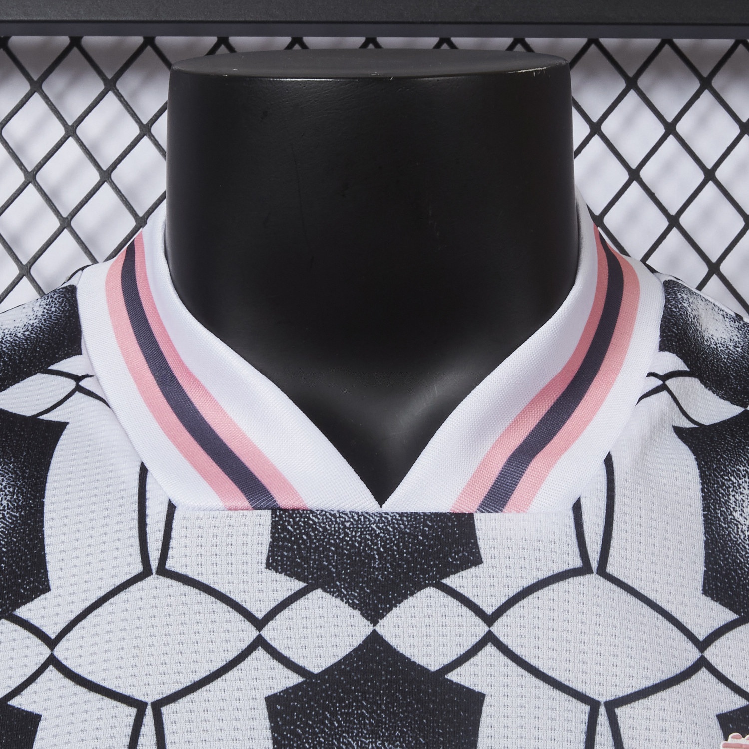Juventus 25-26 Retro-Style Hexagonal Pattern Jersey - Player Edition - UnitedFutballJersey