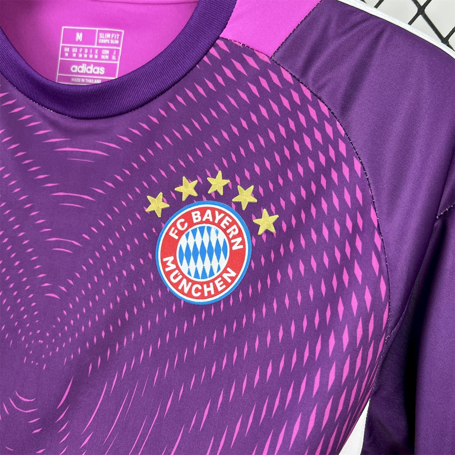 Bayern Munich 25-26 Purple Goalkeeper Jersey - Fans Version - UnitedFutballJersey