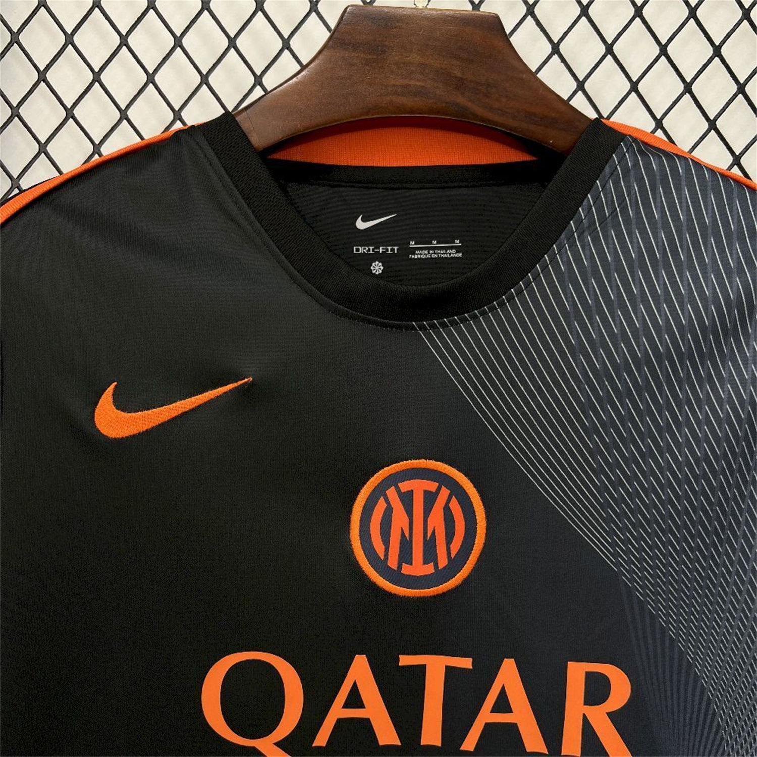 Inter Milan 25-26 Orange And Black Training Jersey - Fans Version - UnitedFutballJersey