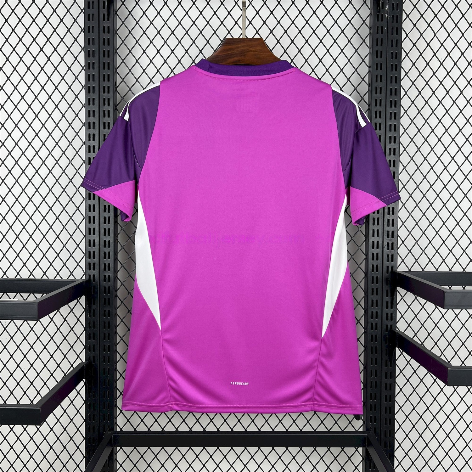 Bayern Munich 25-26 Purple Goalkeeper Jersey - Fans Version - UnitedFutballJersey