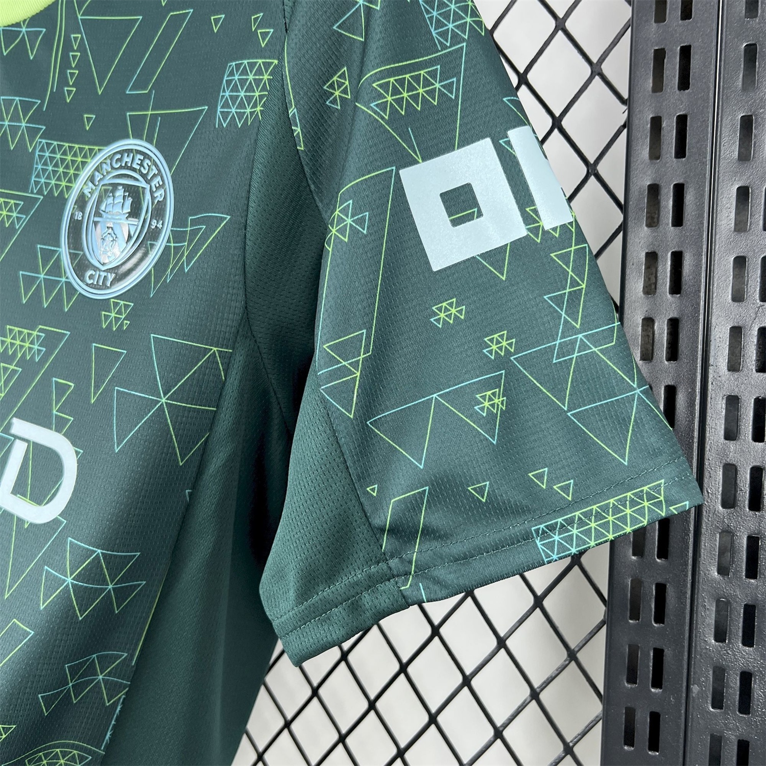 Manchester City 25-26 Fourth Green Jersey - Fans Version - UnitedFutballJersey